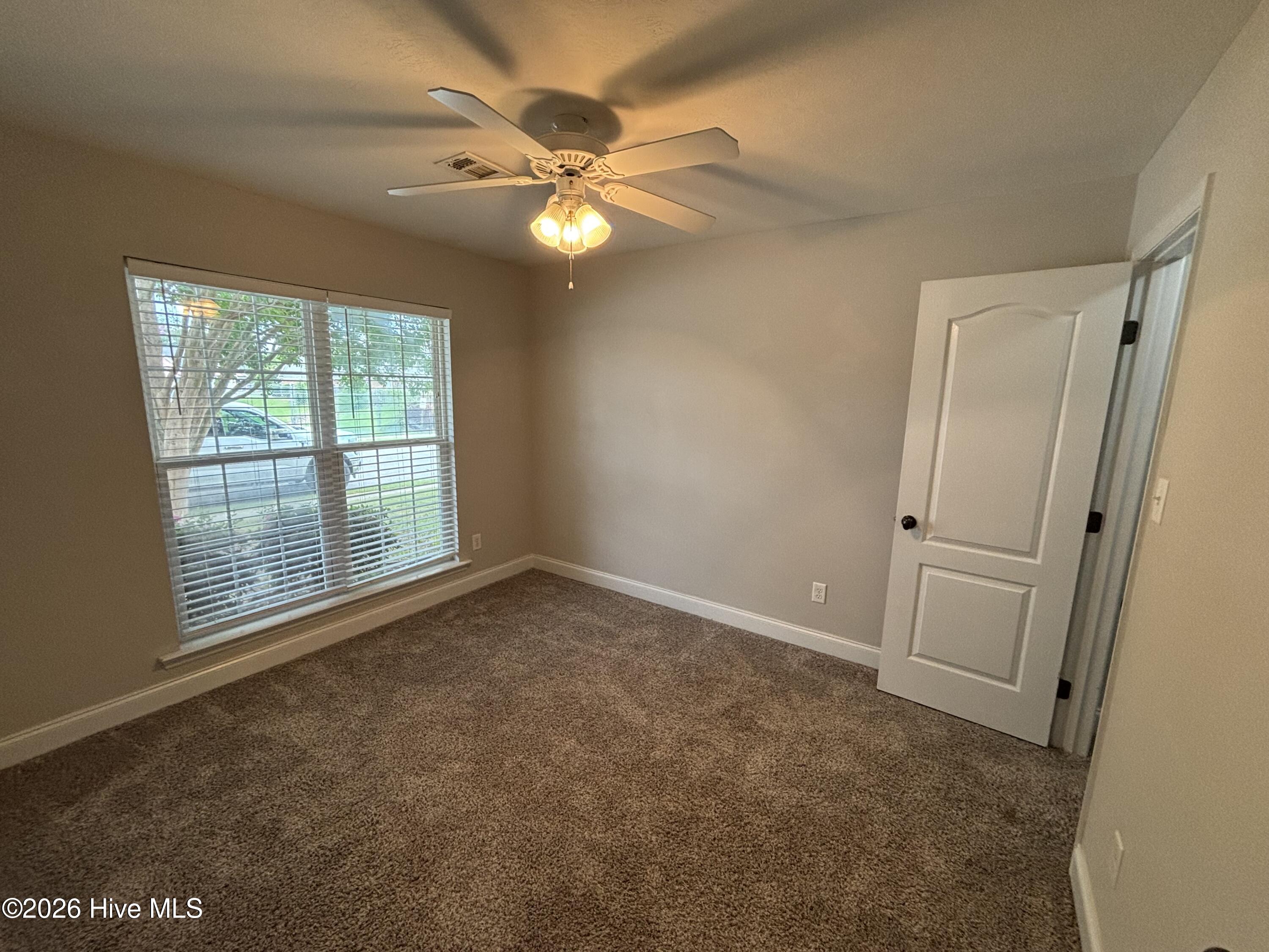 829 Bryan Circle Property Photo 6