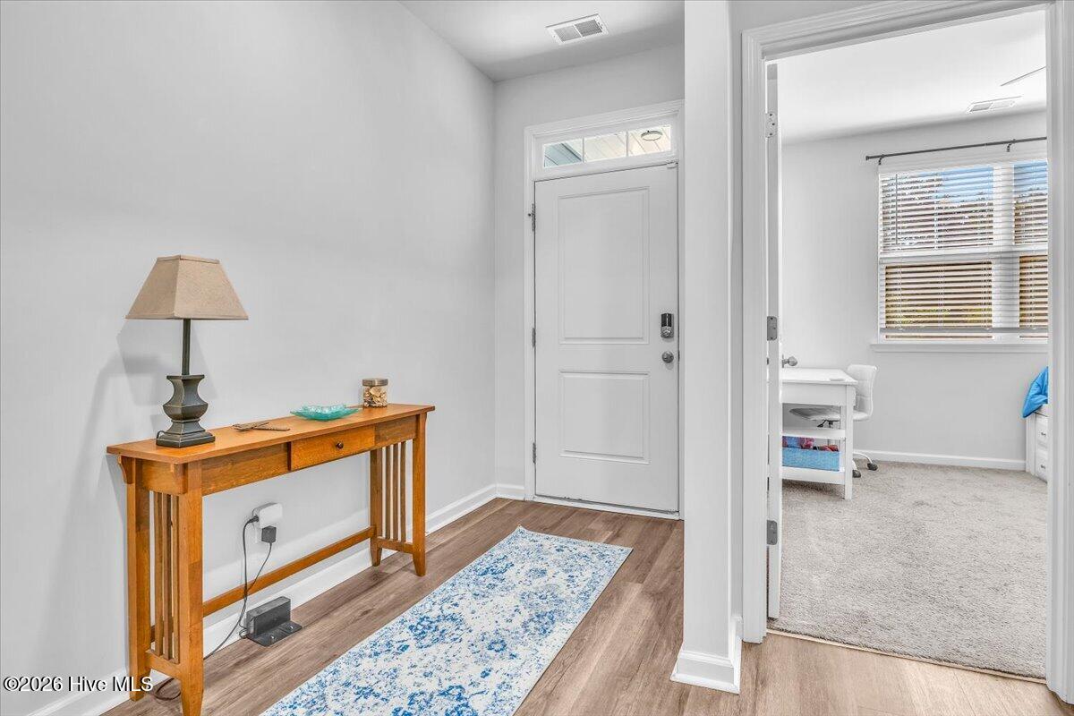 1617 Meridian Forest Drive Se Property Photo 5
