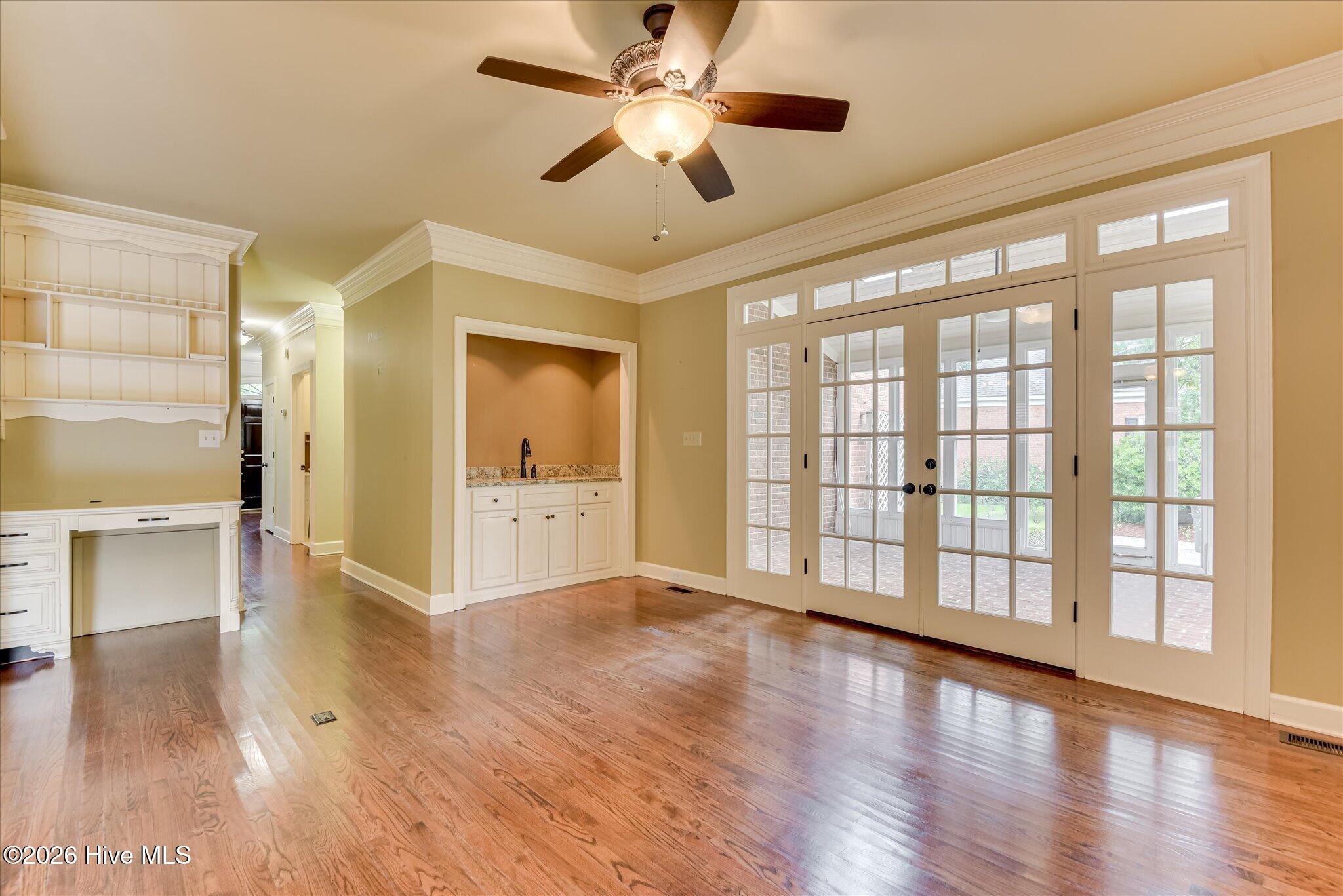 227 Post Oak Lane Property Photo 9