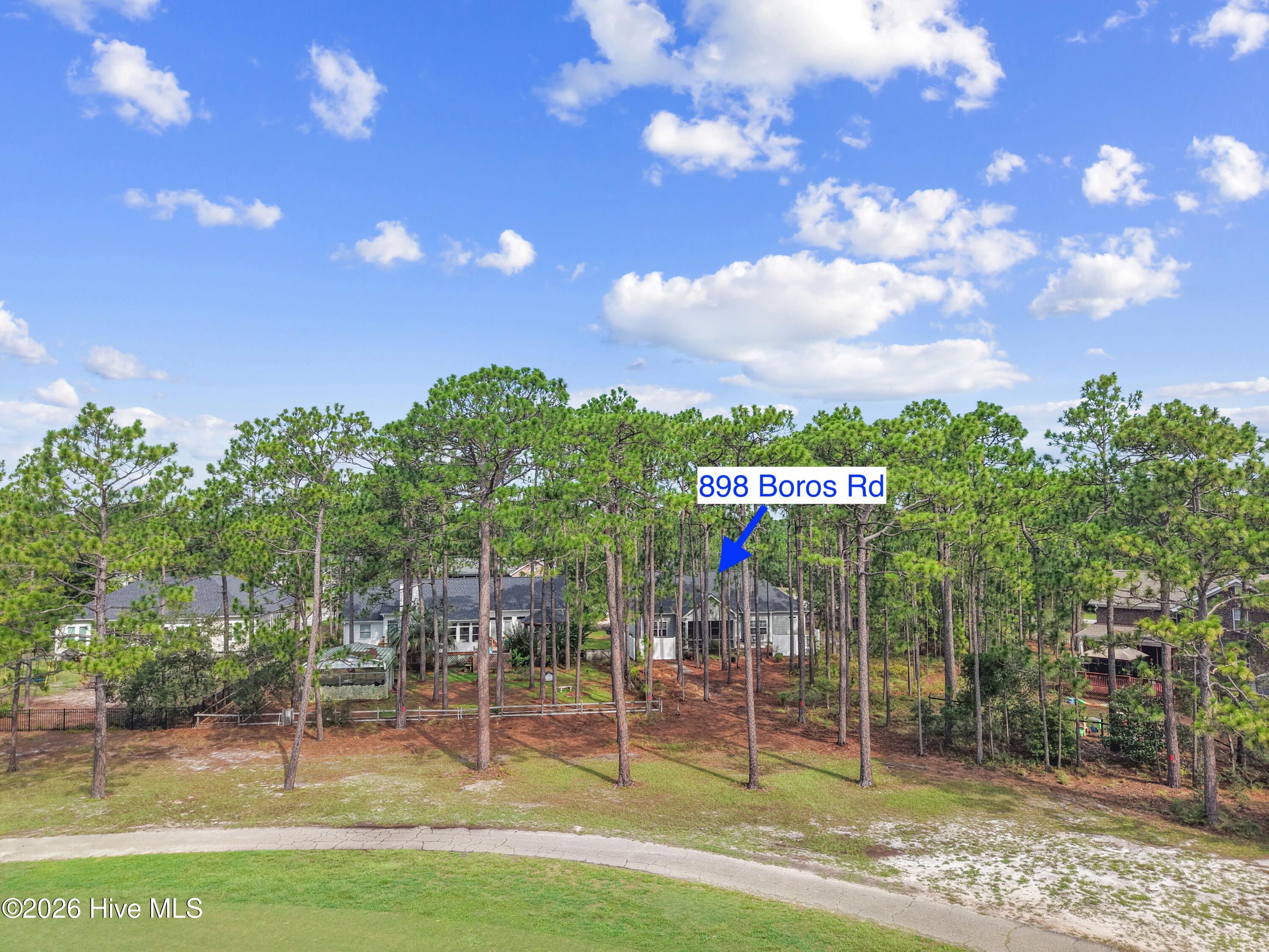898 Boros Road Property Photo 3