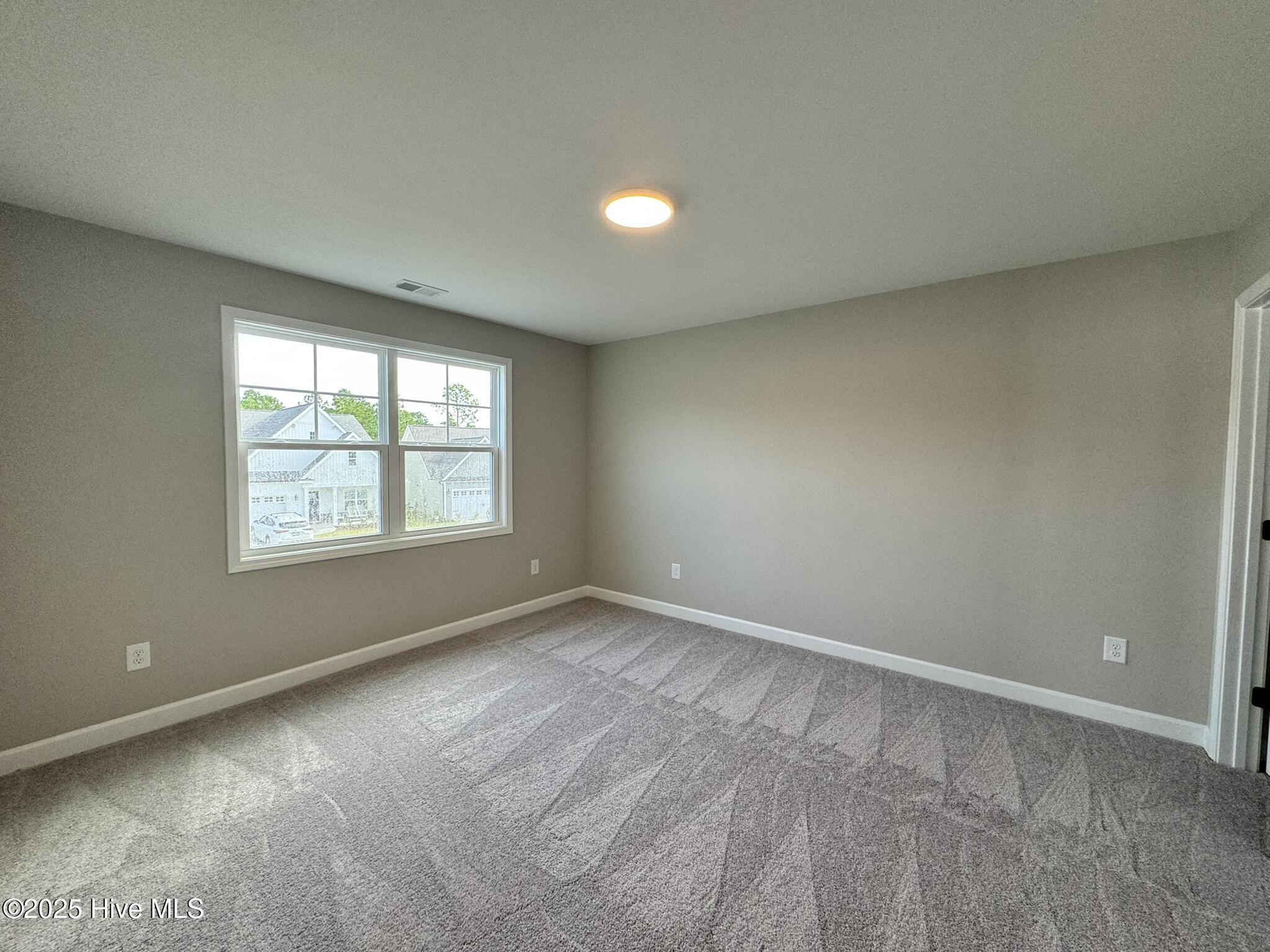 2729 Longleaf Pine Circle Property Photo 16