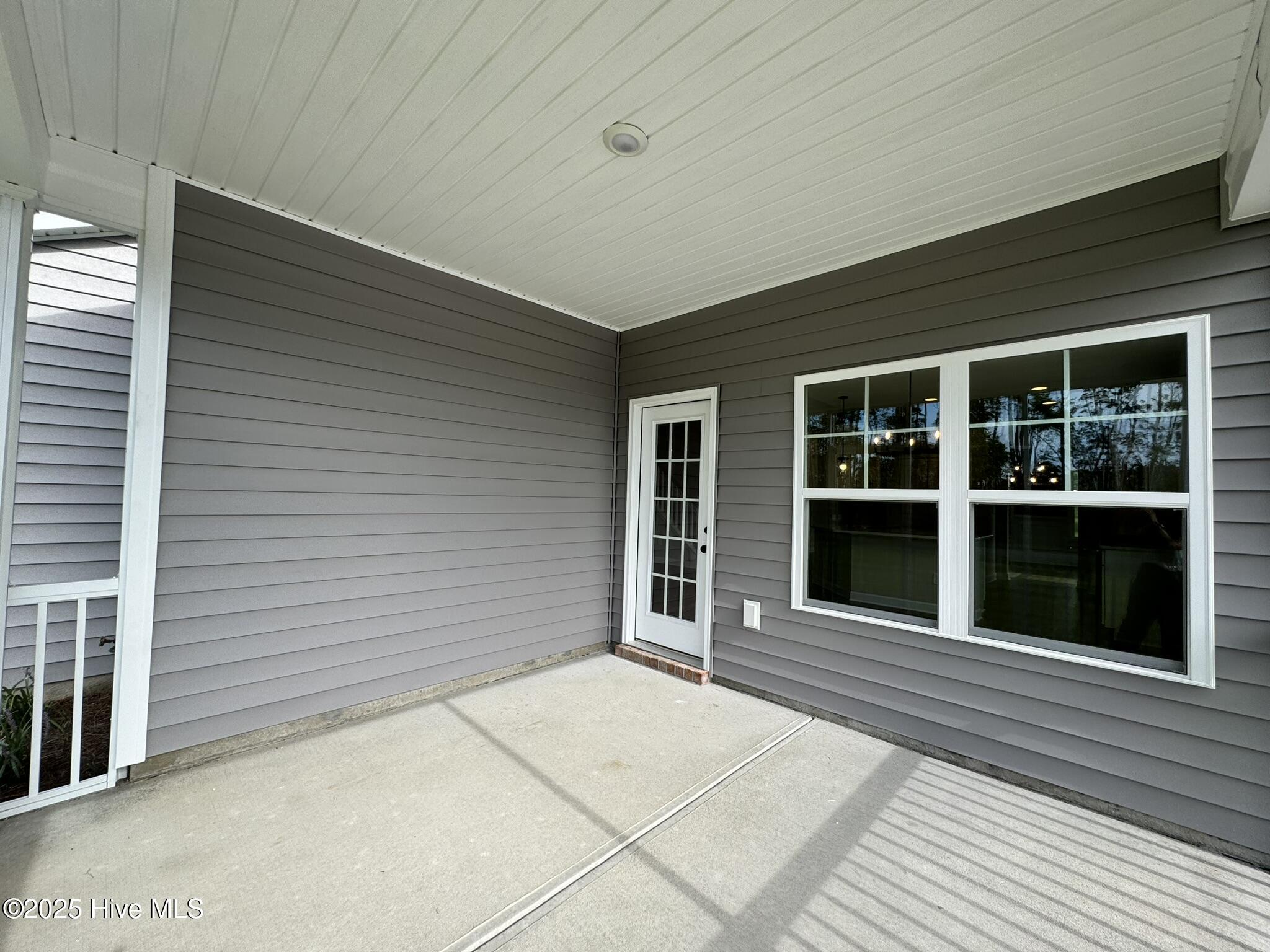 2729 Longleaf Pine Circle Property Photo 28