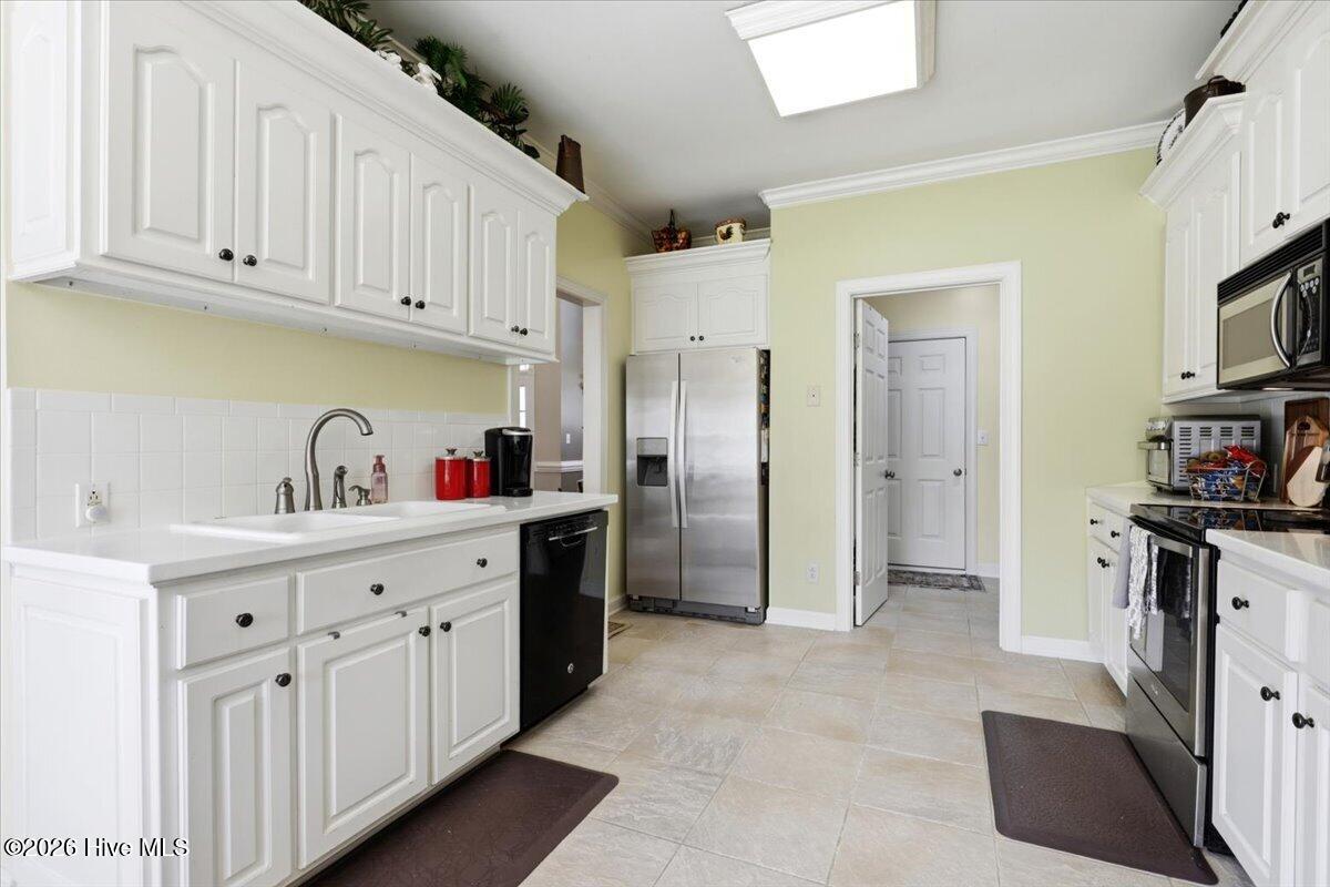 202 Mossburg Drive Property Photo 31