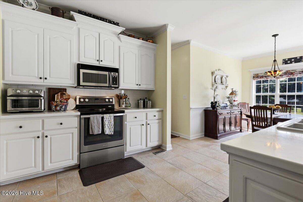 202 Mossburg Drive Property Photo 33