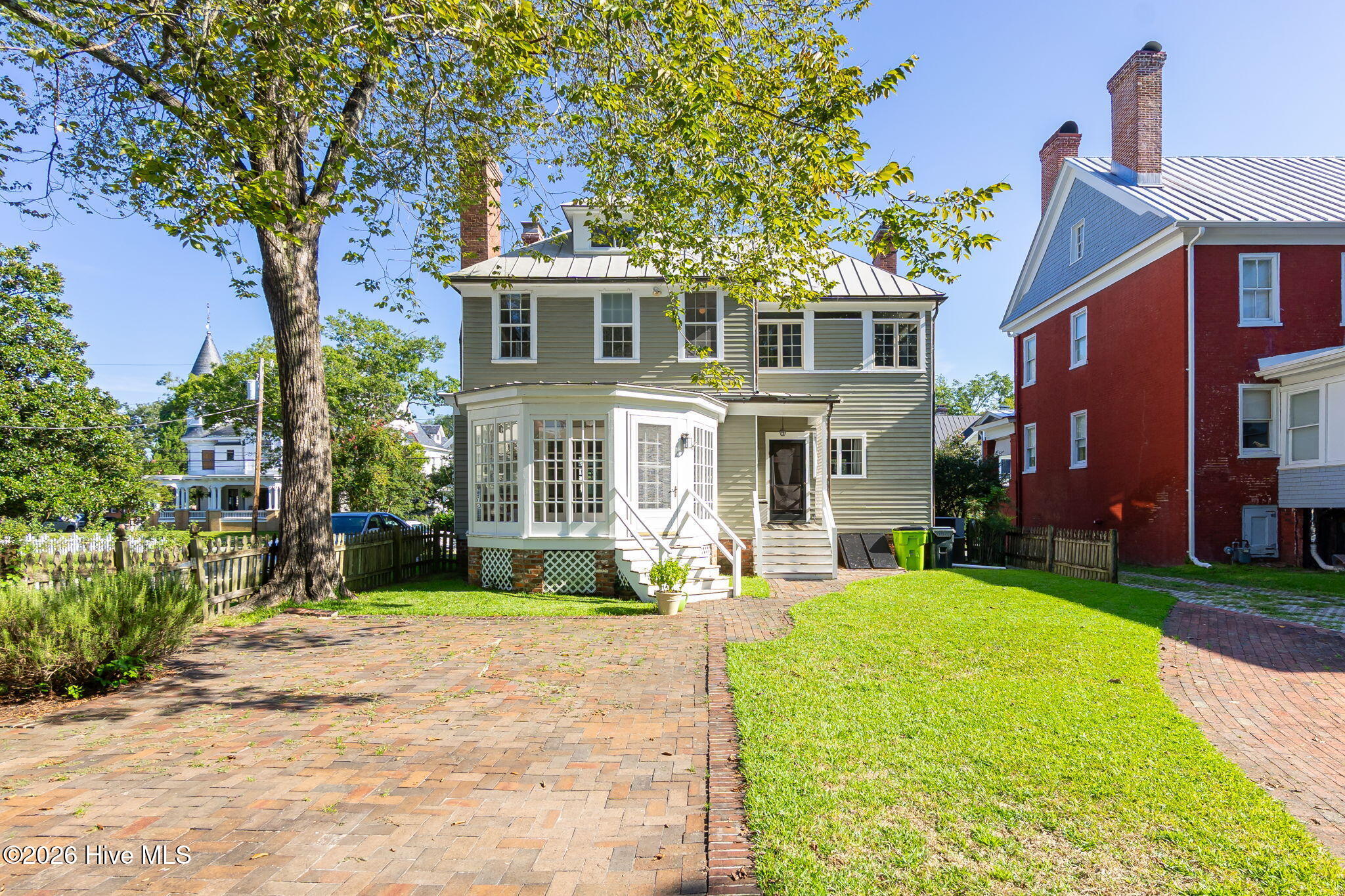 311 Johnson Street Property Photo 45