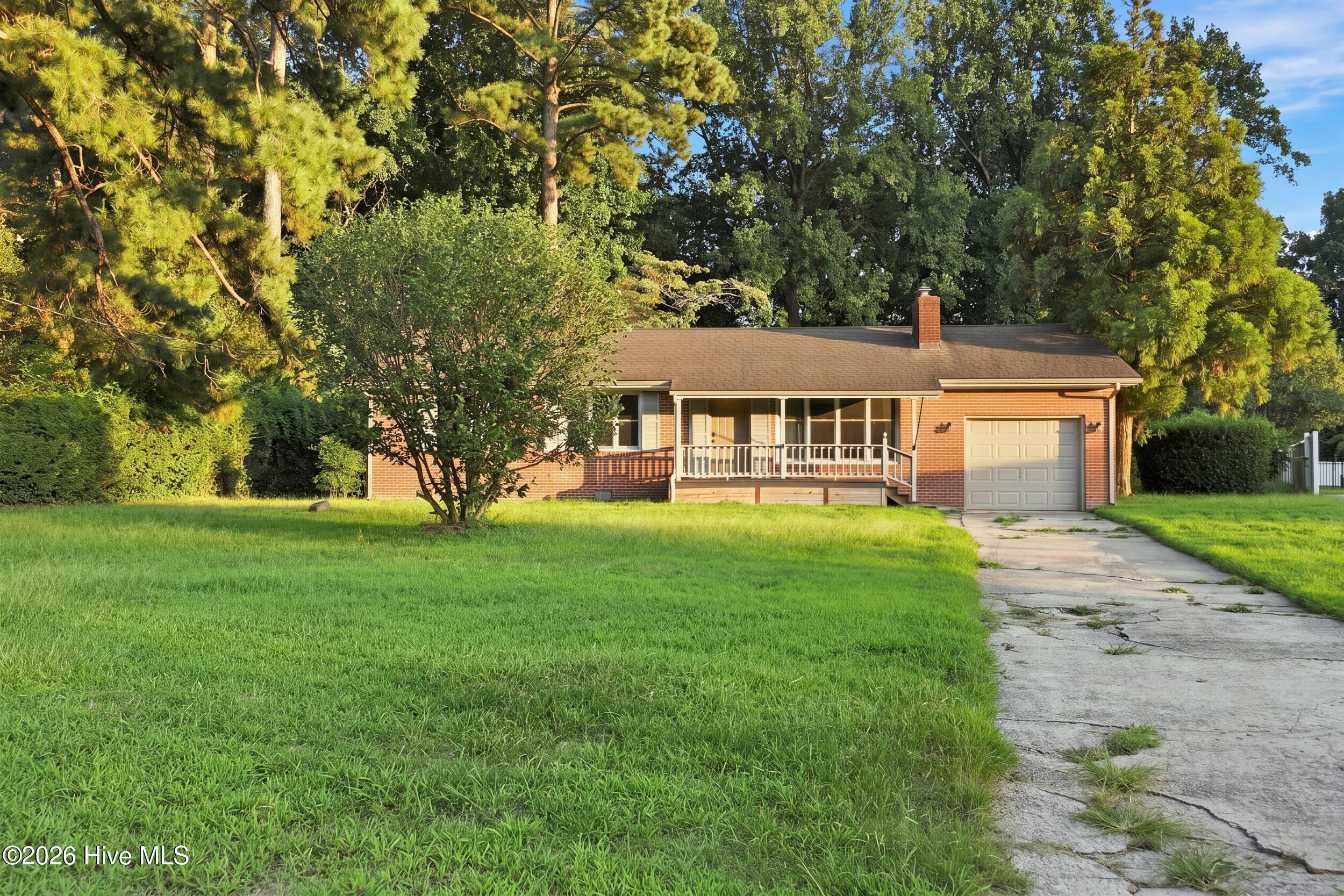 1622 Midgett Drive Property Photo 1
