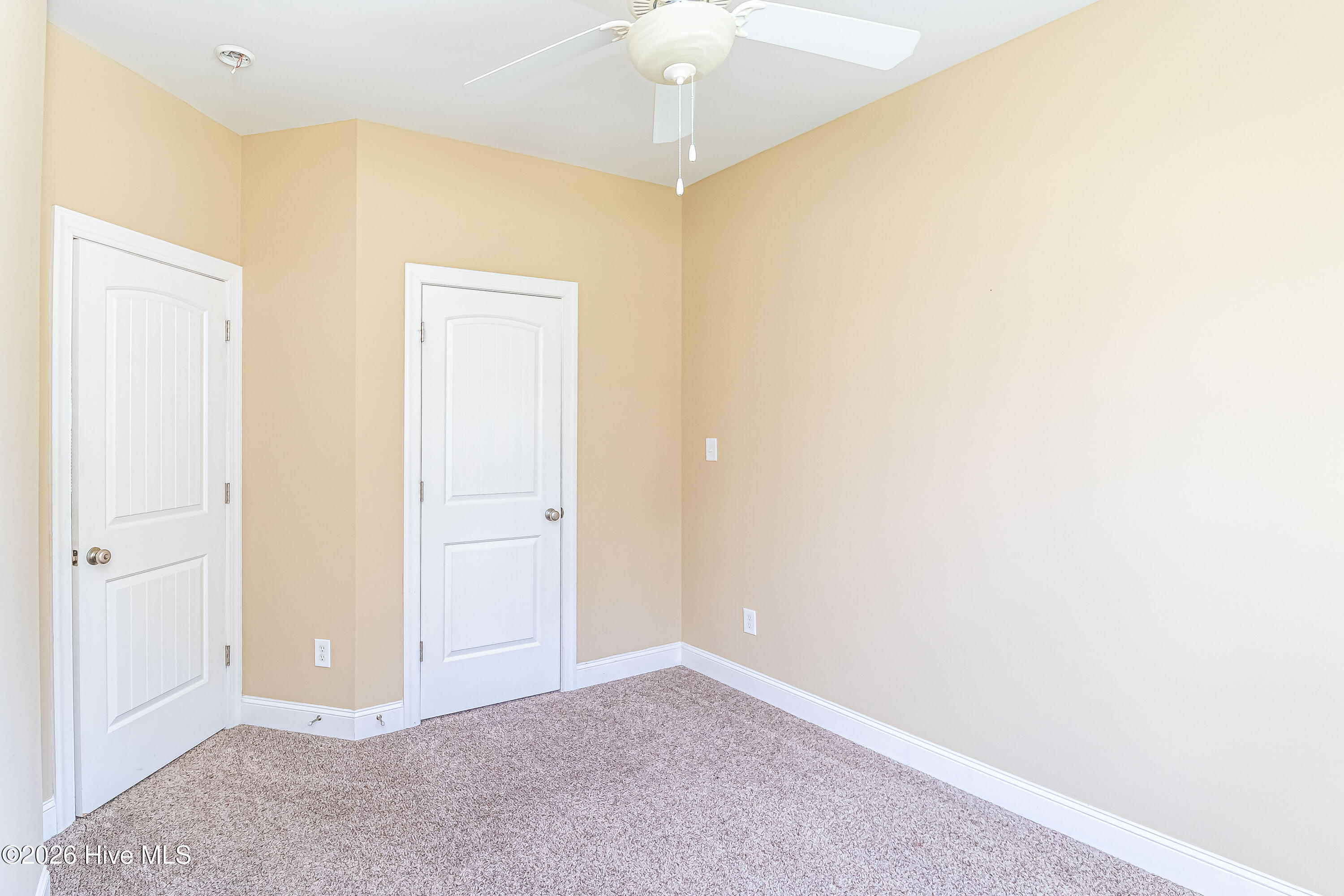 501 Western Wayne Drive Property Photo 14