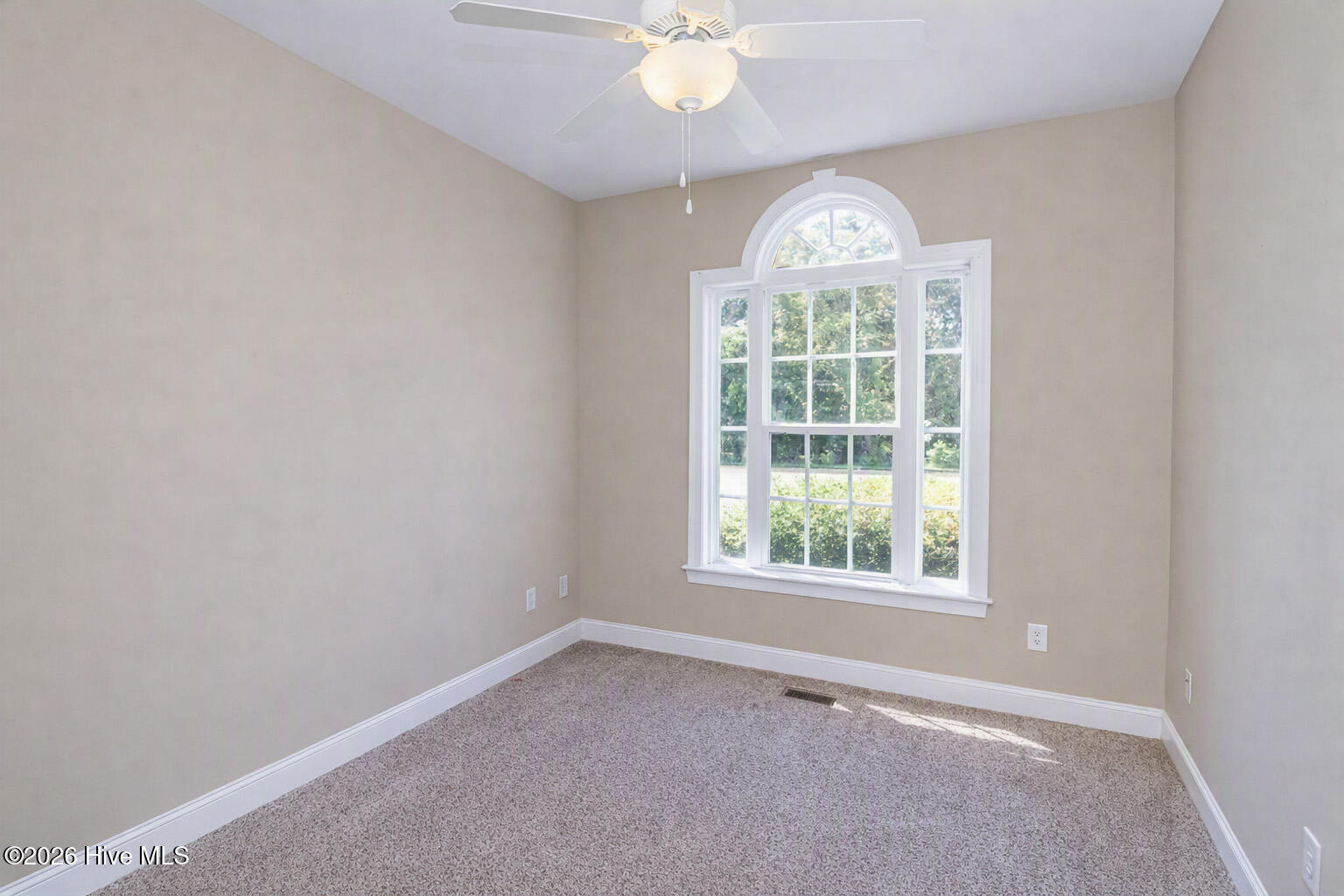 501 Western Wayne Drive Property Photo 15