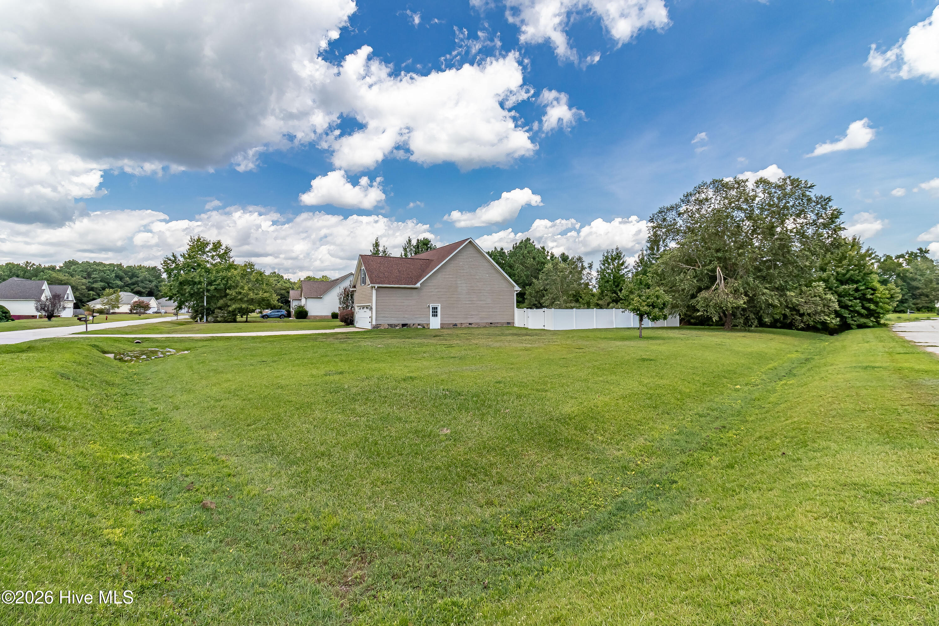 501 Western Wayne Drive Property Photo 21