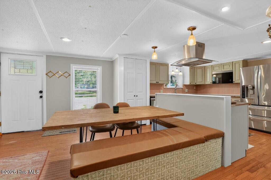 405 Sand Ridge Road Property Photo 9