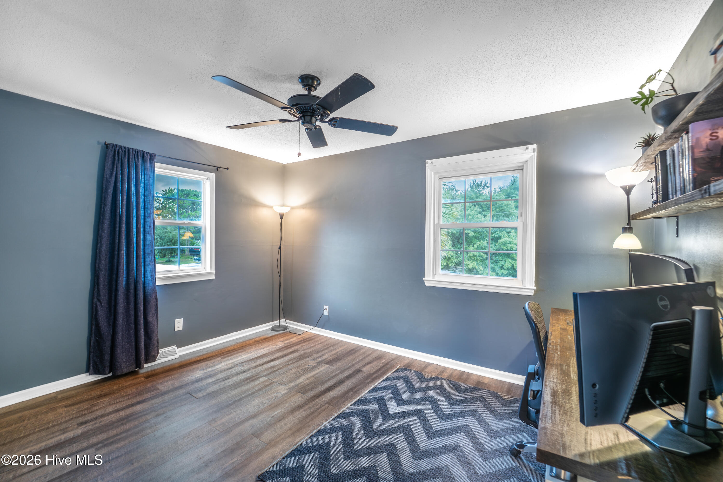 712 Yulan Drive Property Photo 16