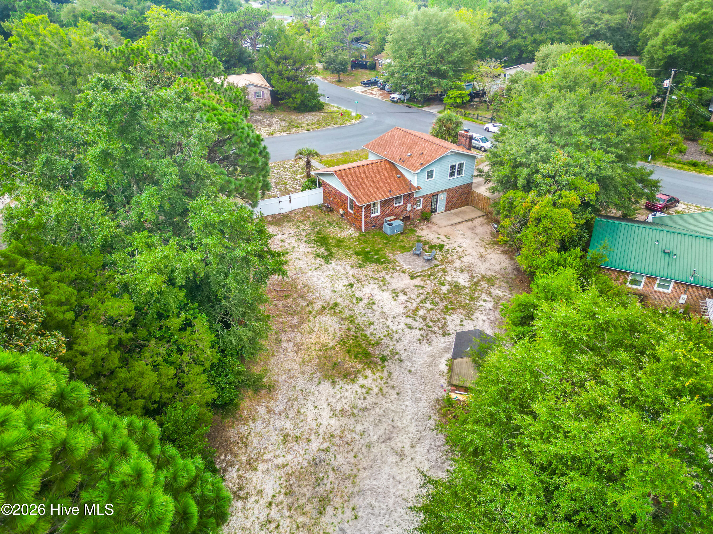 712 Yulan Drive Property Photo 23