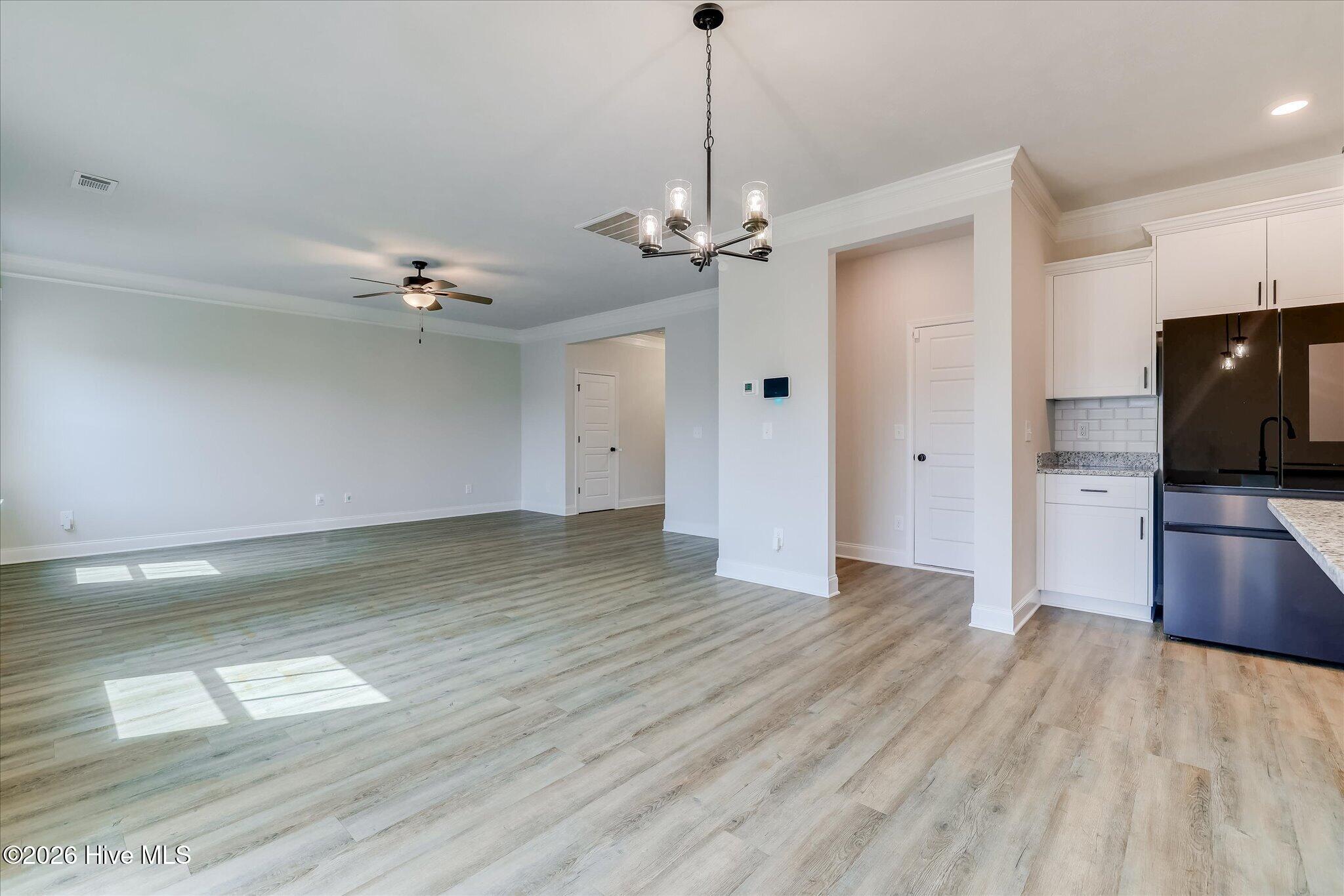 4039 Cottingham Way Property Photo 20