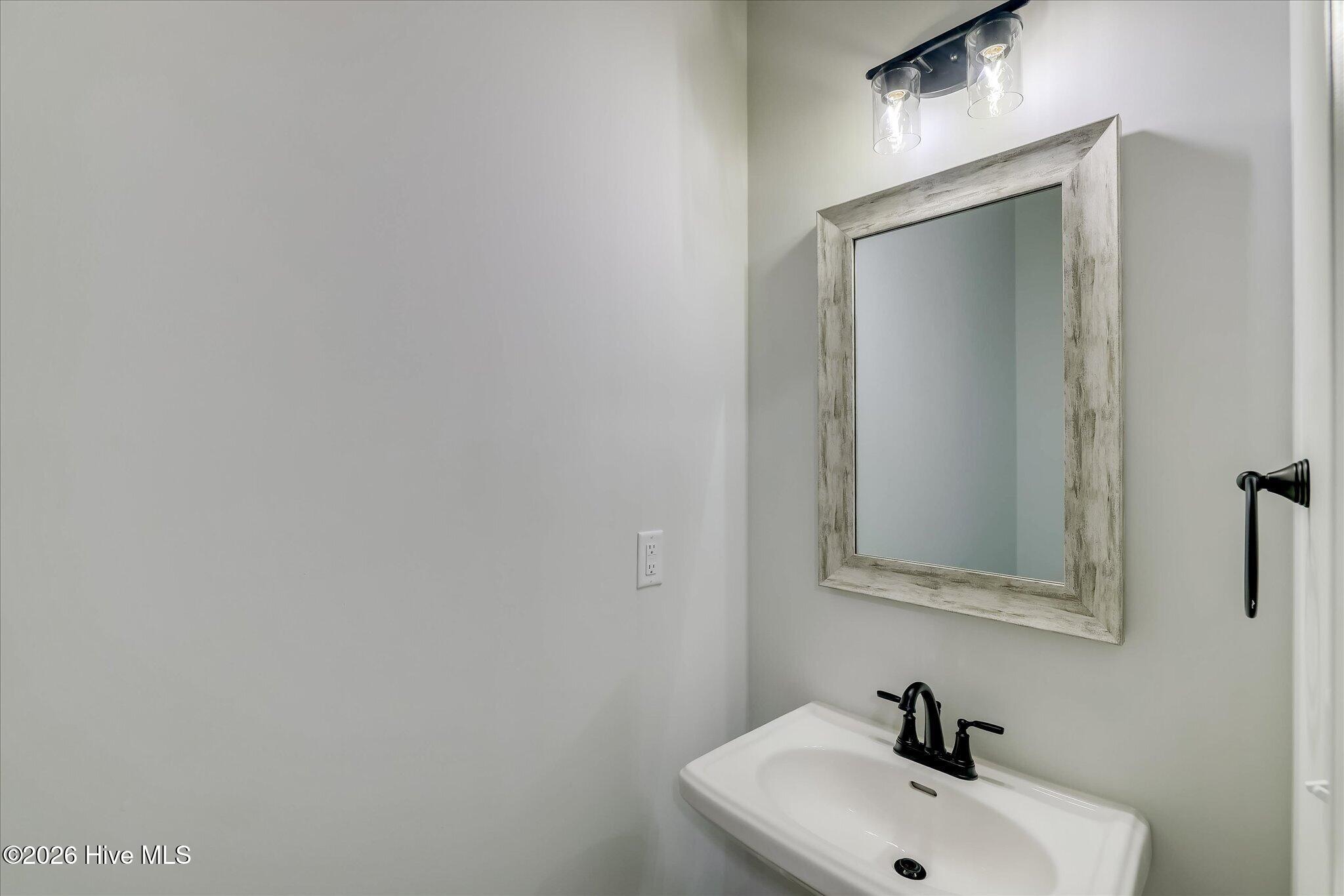 4039 Cottingham Way Property Photo 22