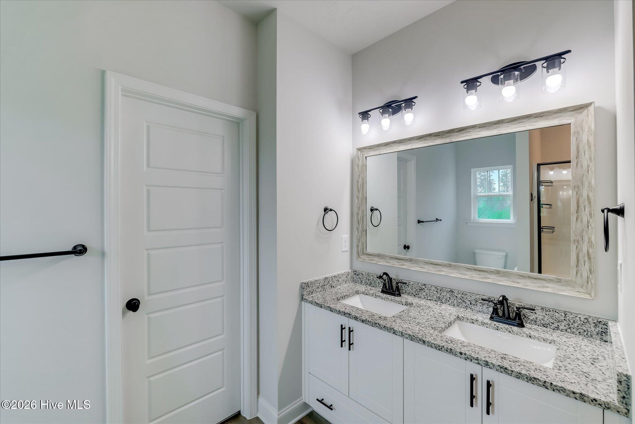 4039 Cottingham Way Property Photo 29