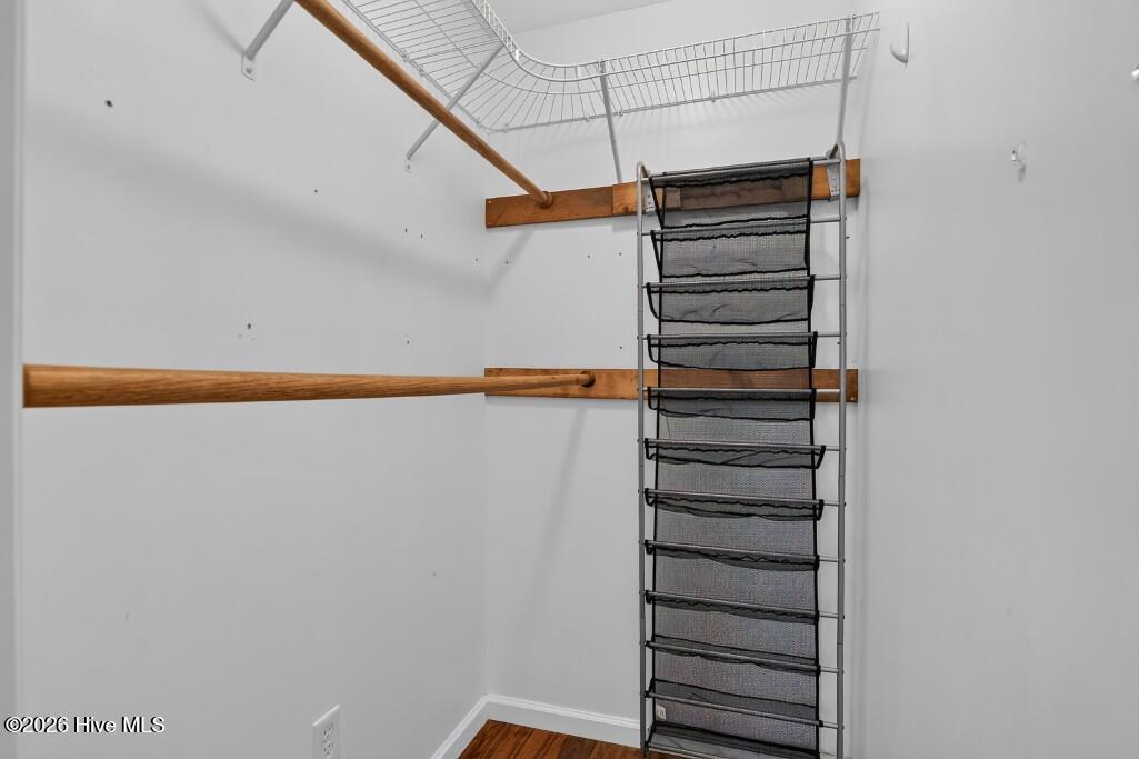 2400 N Hills Drive Property Photo 23