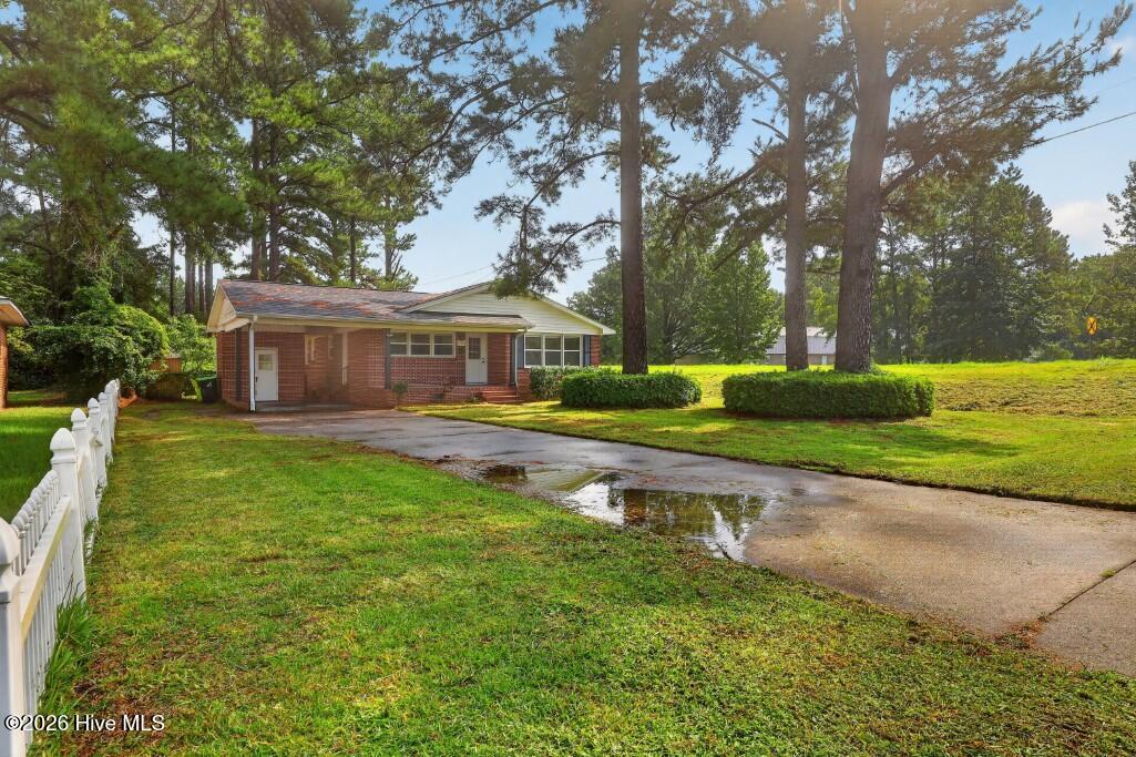 2400 N Hills Drive Property Photo 25
