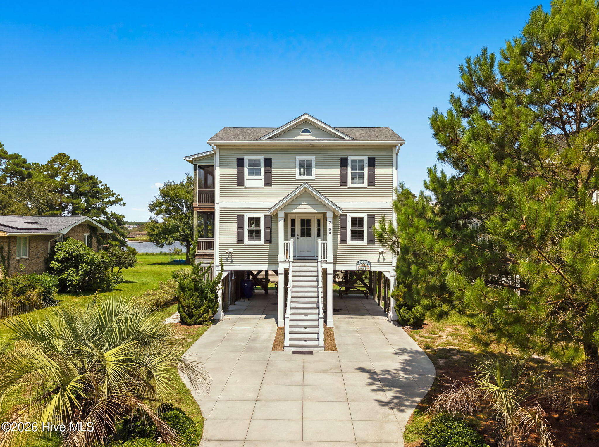 5106 E Yacht Drive Property Photo 1