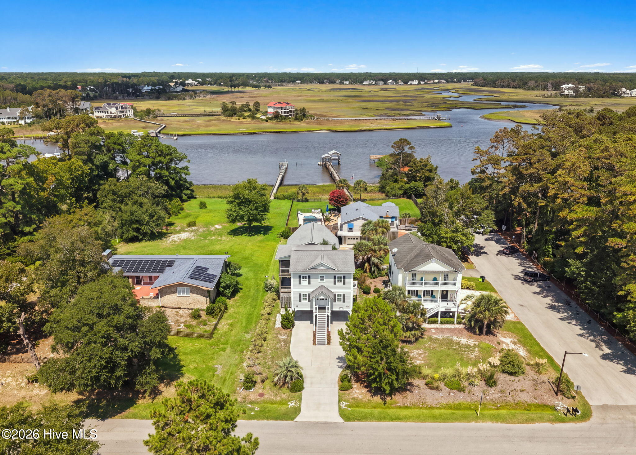 5106 E Yacht Drive Property Photo 3