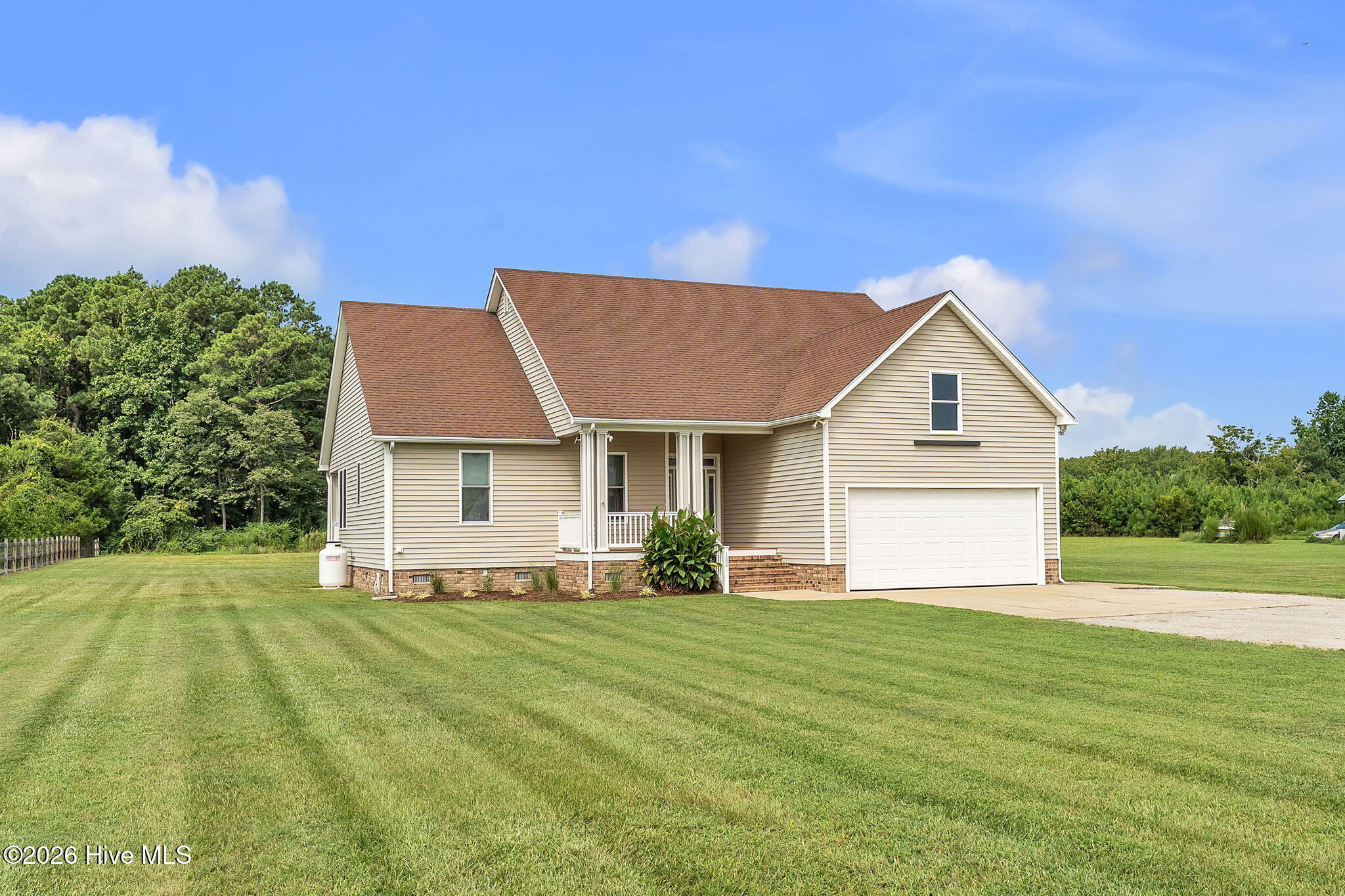 166 Blackfoot Road Property Photo 2