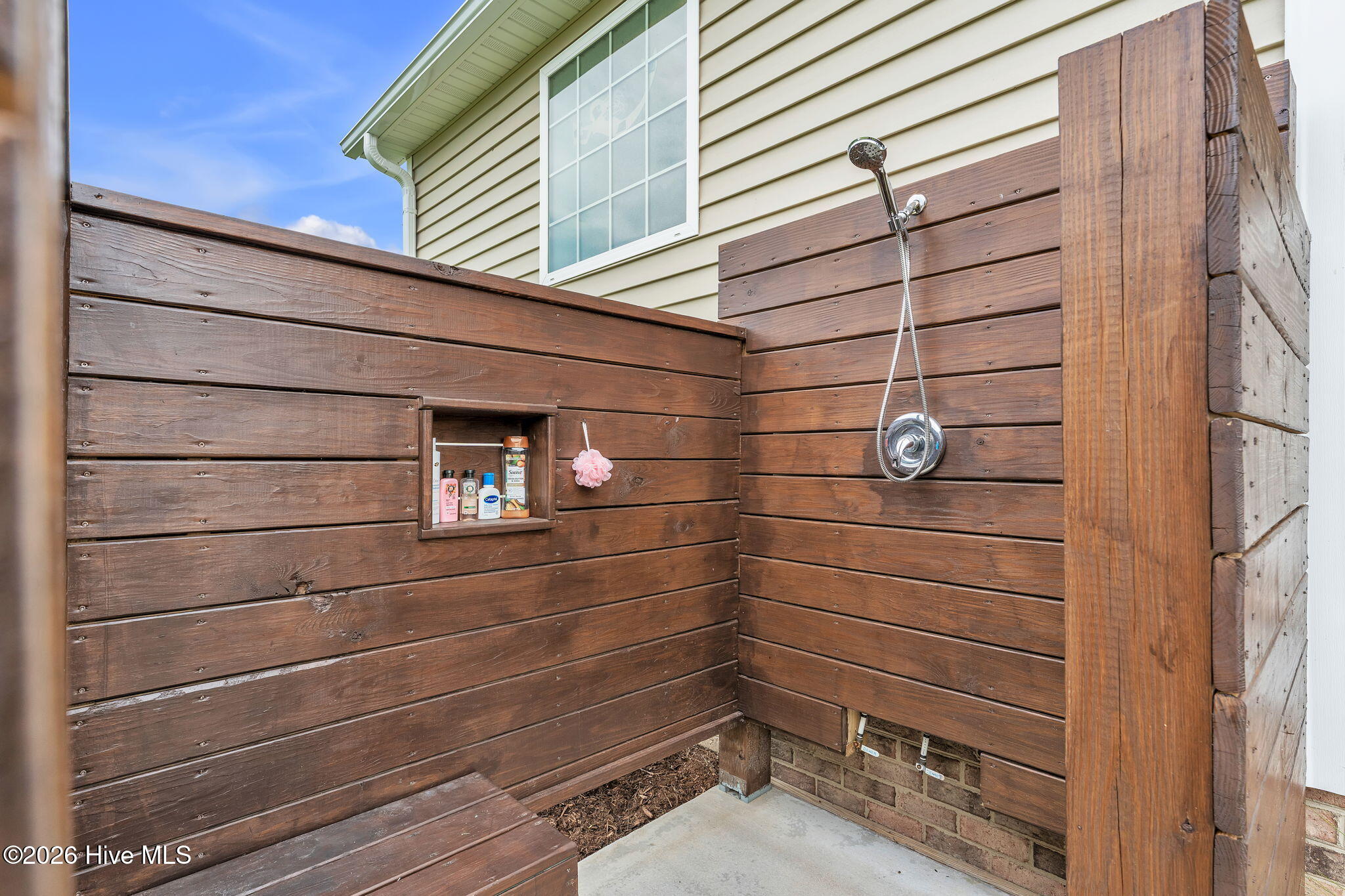 166 Blackfoot Road Property Photo 14