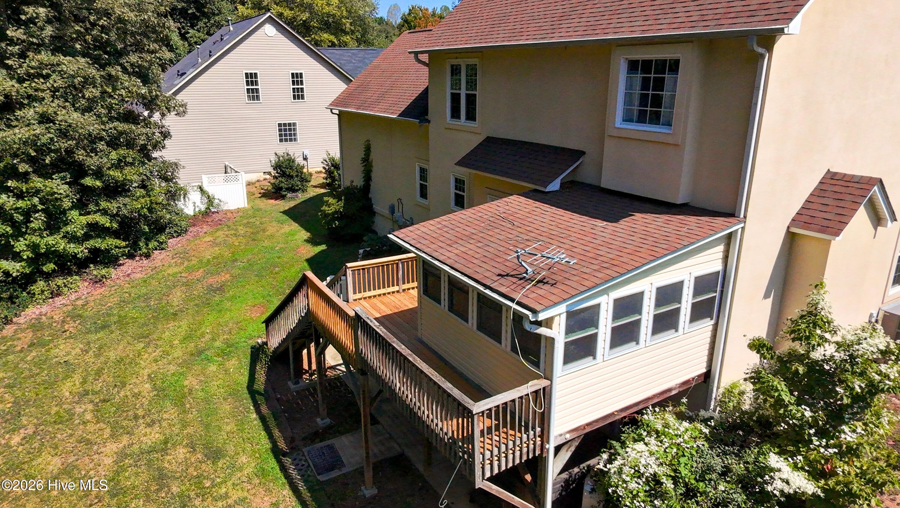 7605 Keating Drive Property Photo 9