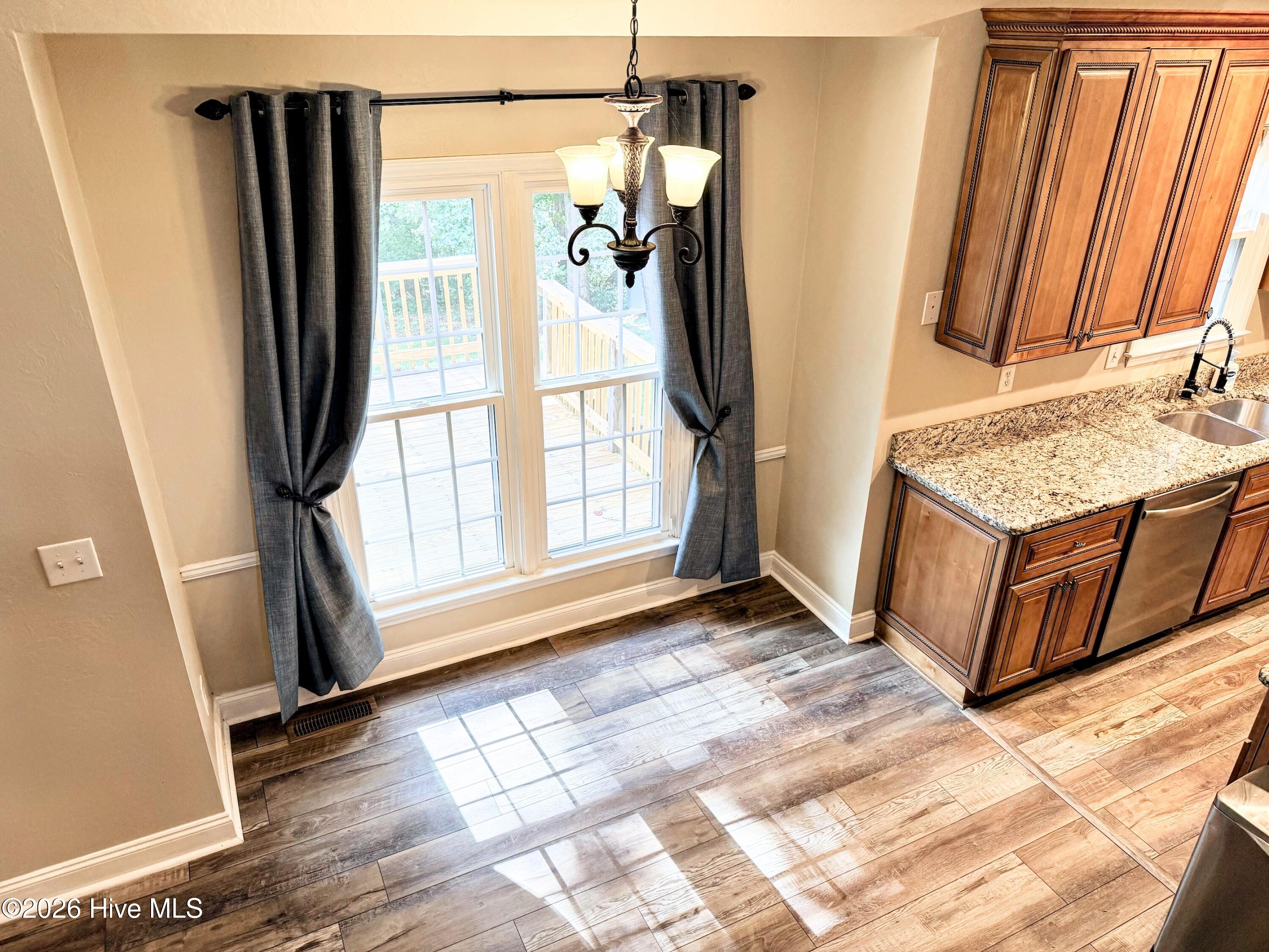 7605 Keating Drive Property Photo 22