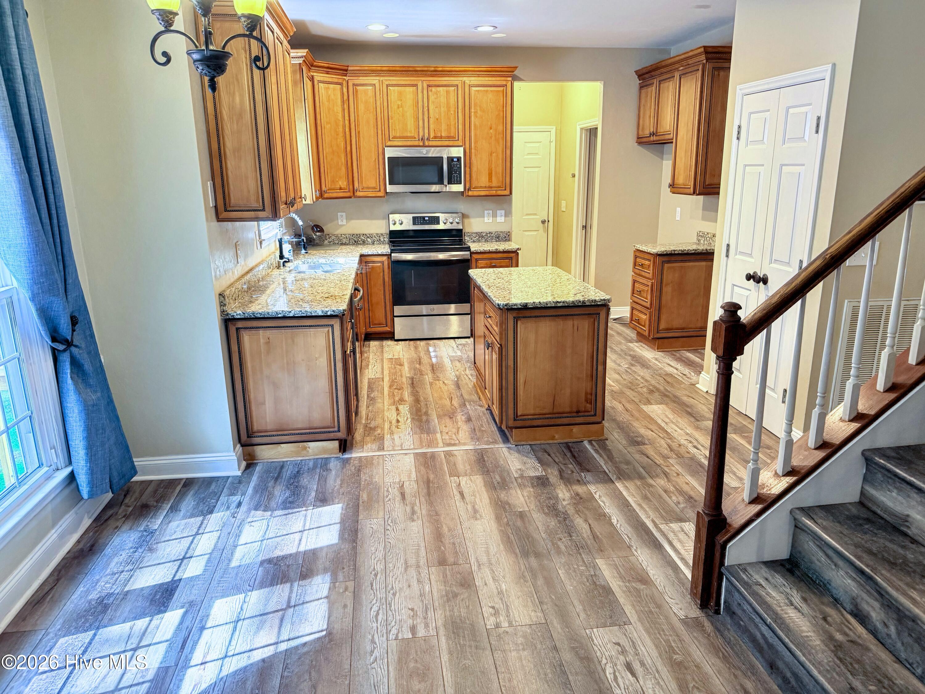 7605 Keating Drive Property Photo 23