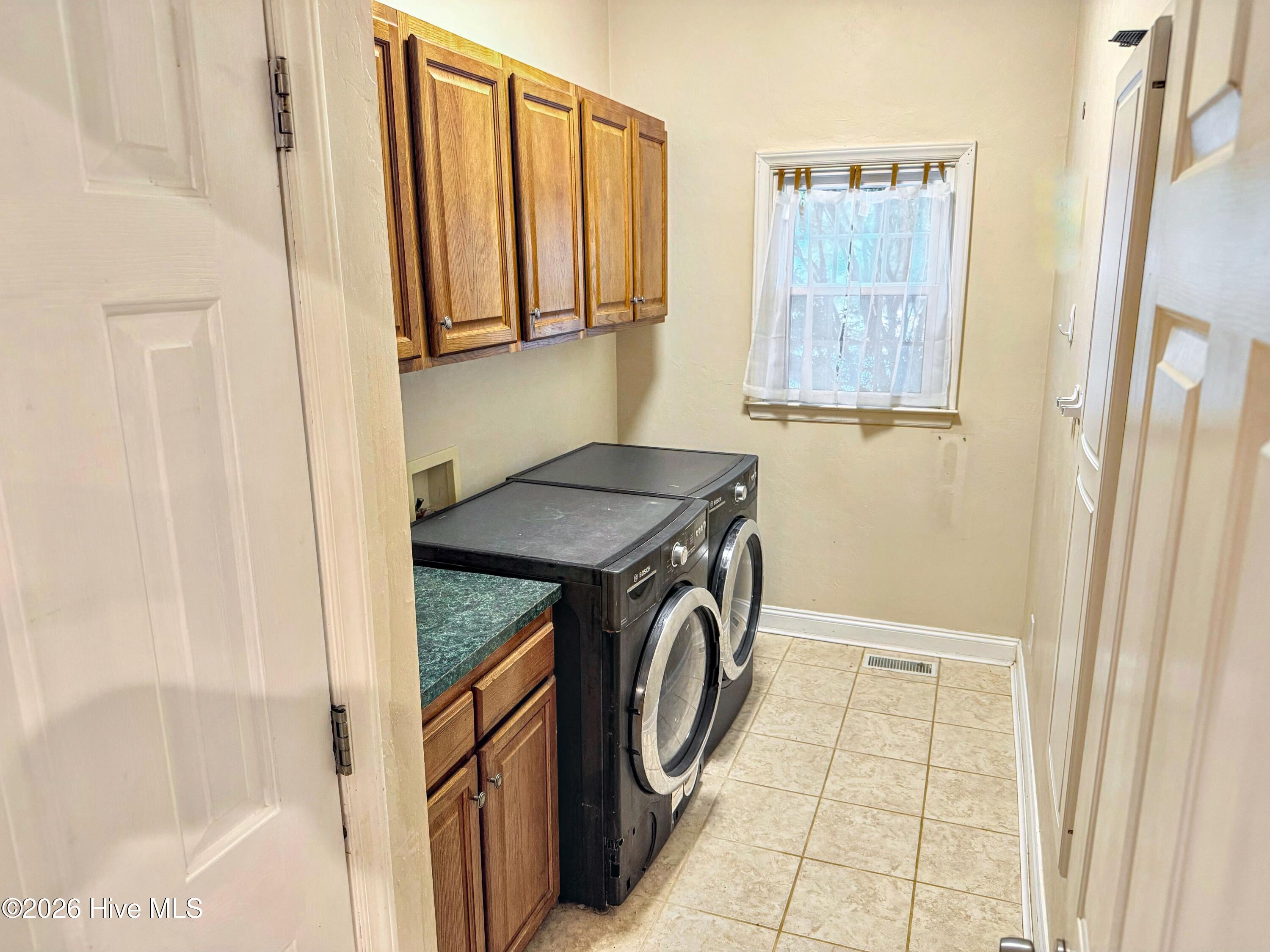 7605 Keating Drive Property Photo 27