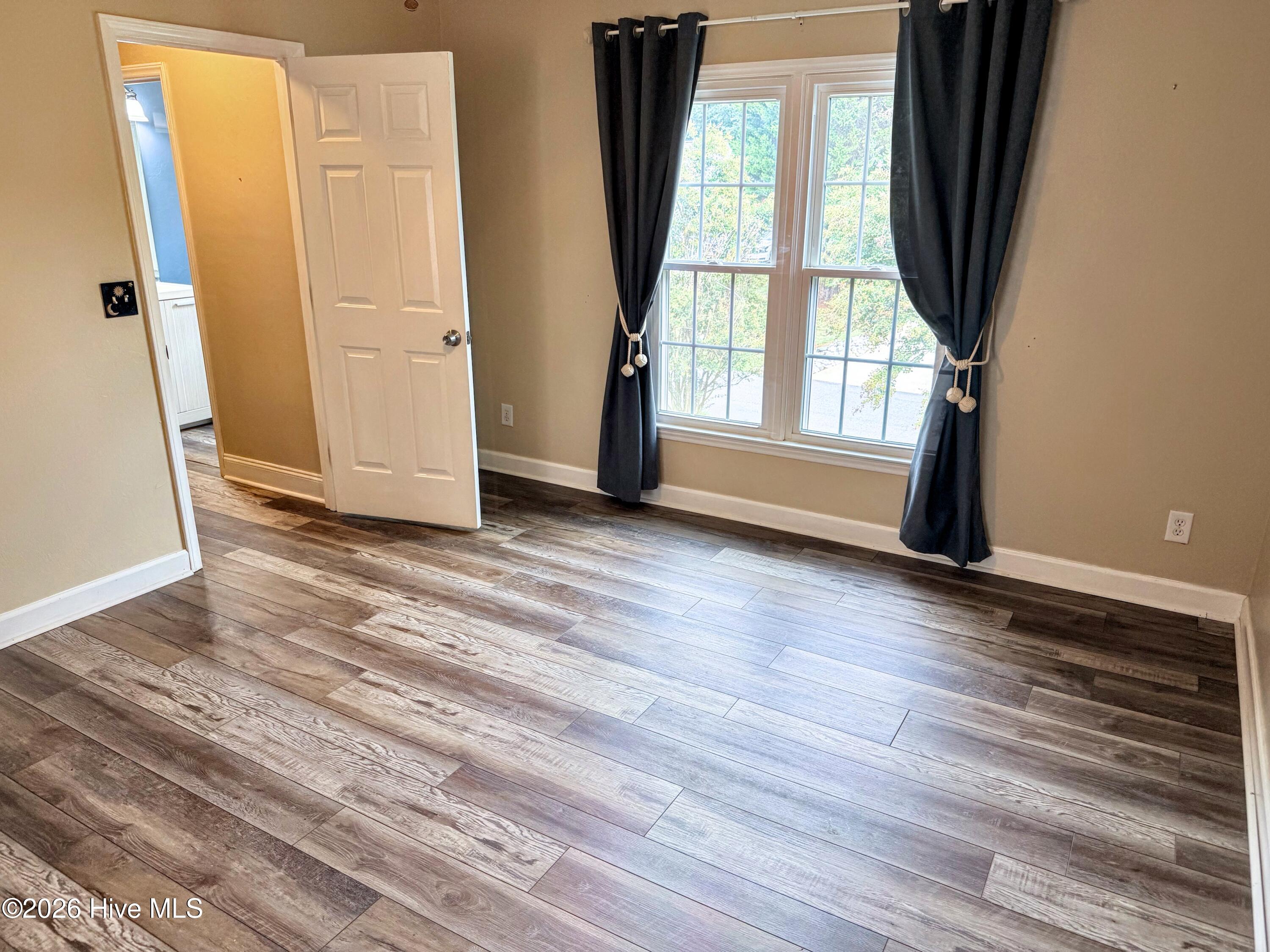 7605 Keating Drive Property Photo 30