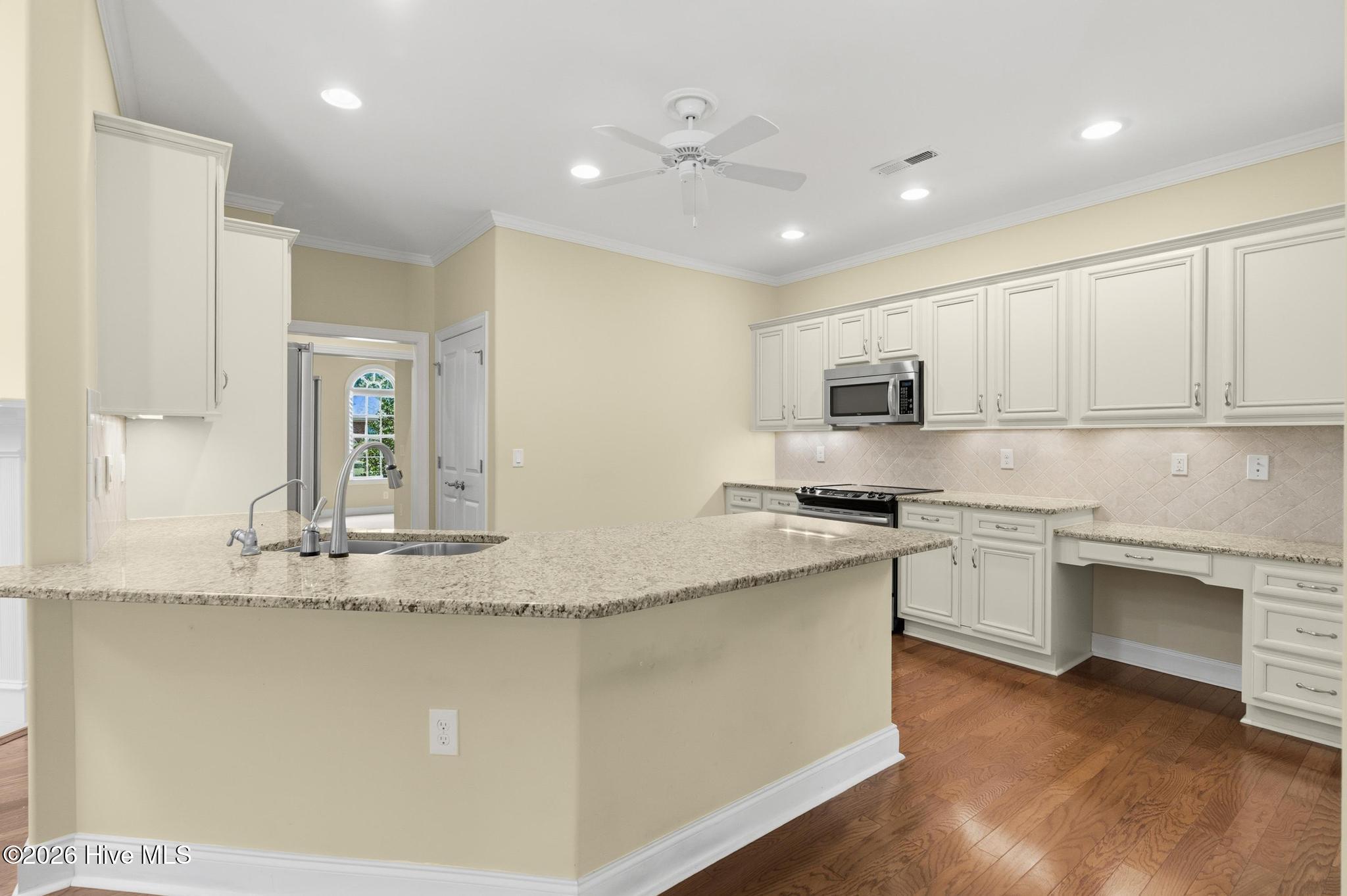 3769 Anslow Drive Property Photo 12