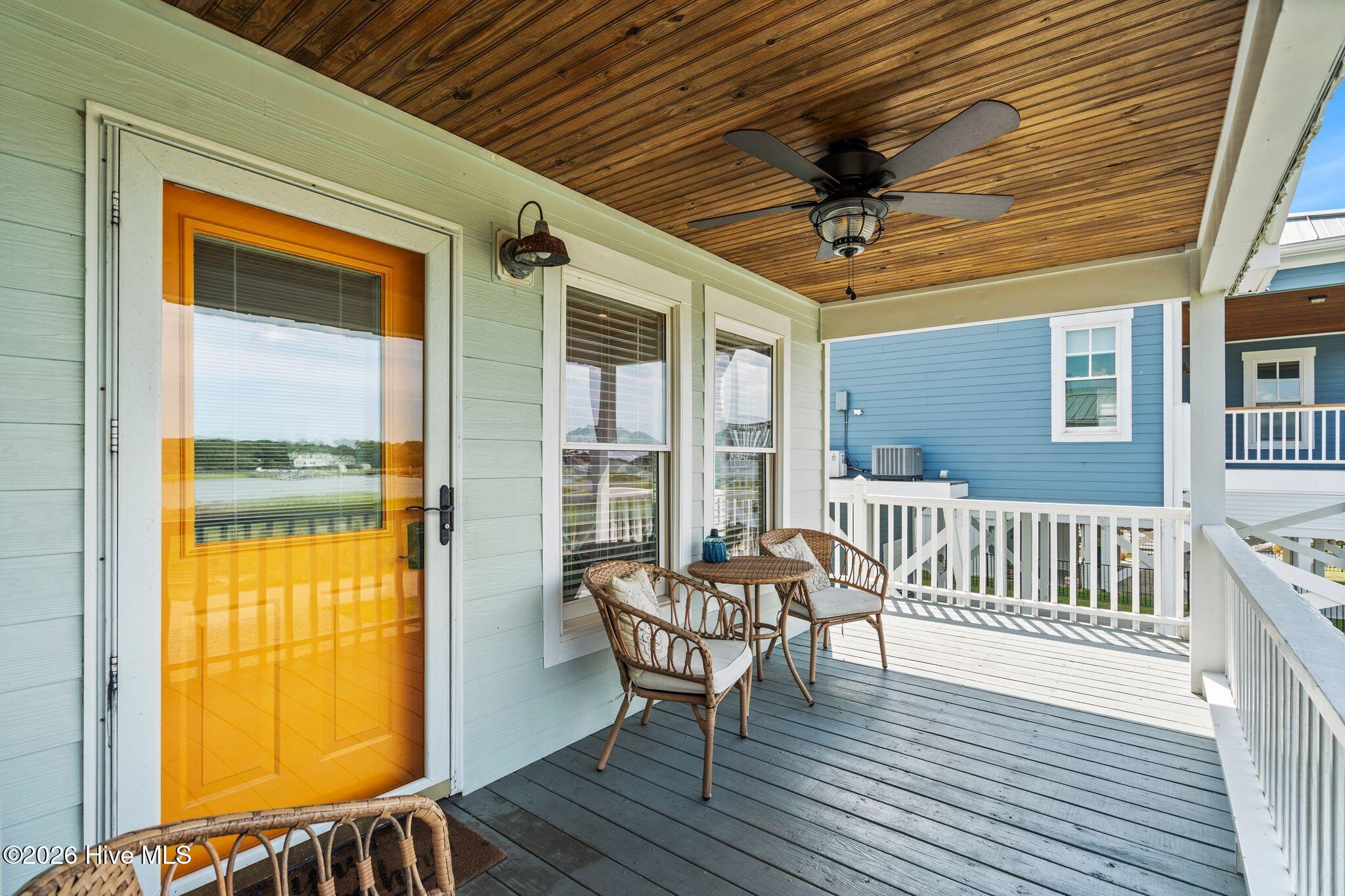 186 Sailfish Drive Property Photo 4