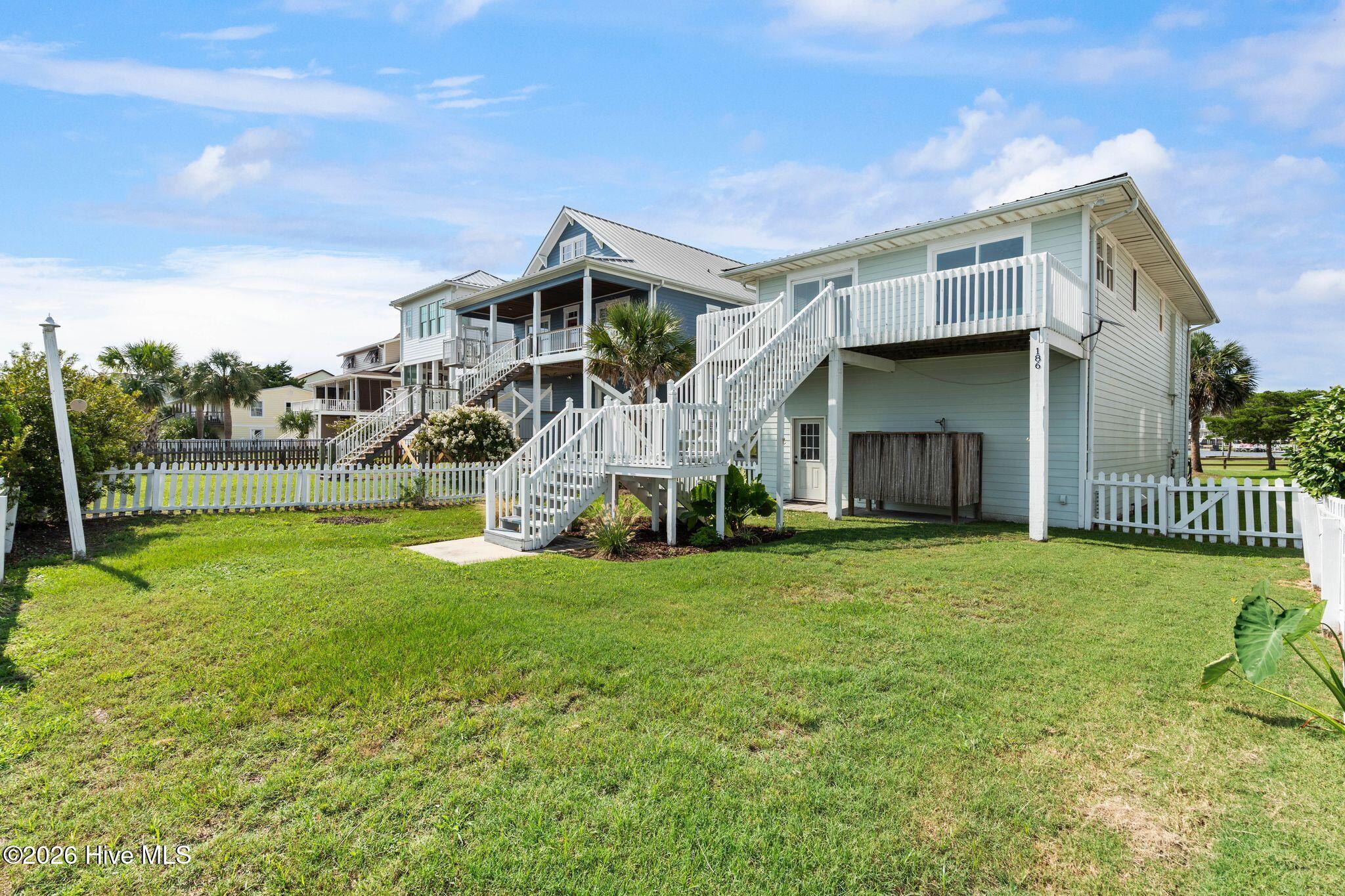 186 Sailfish Drive Property Photo 5