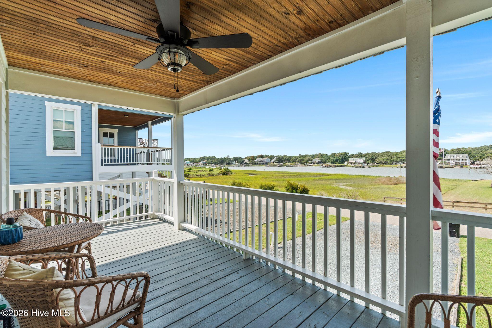 186 Sailfish Drive Property Photo 7