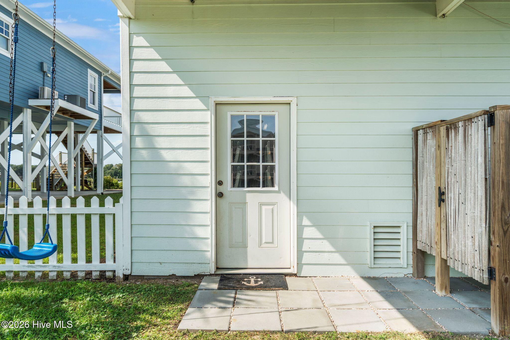 186 Sailfish Drive Property Photo 10