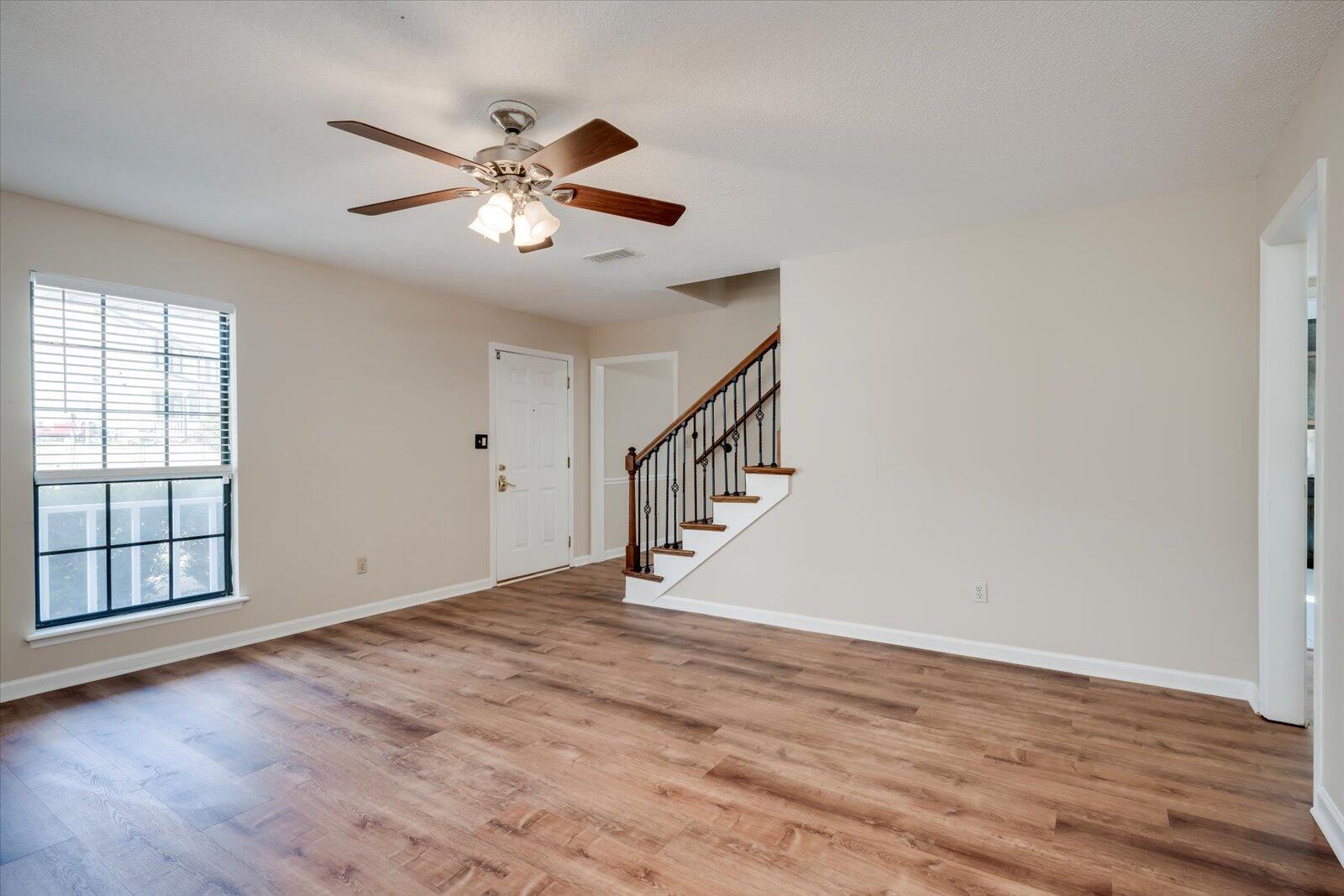 2214 Pleasant Drive Property Photo 7