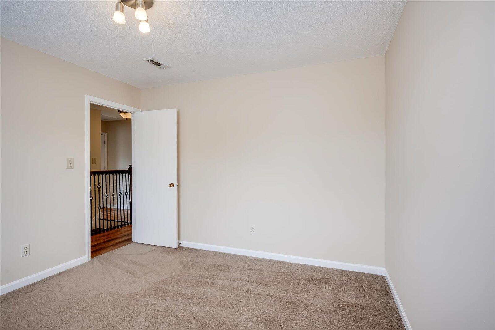2214 Pleasant Drive Property Photo 24
