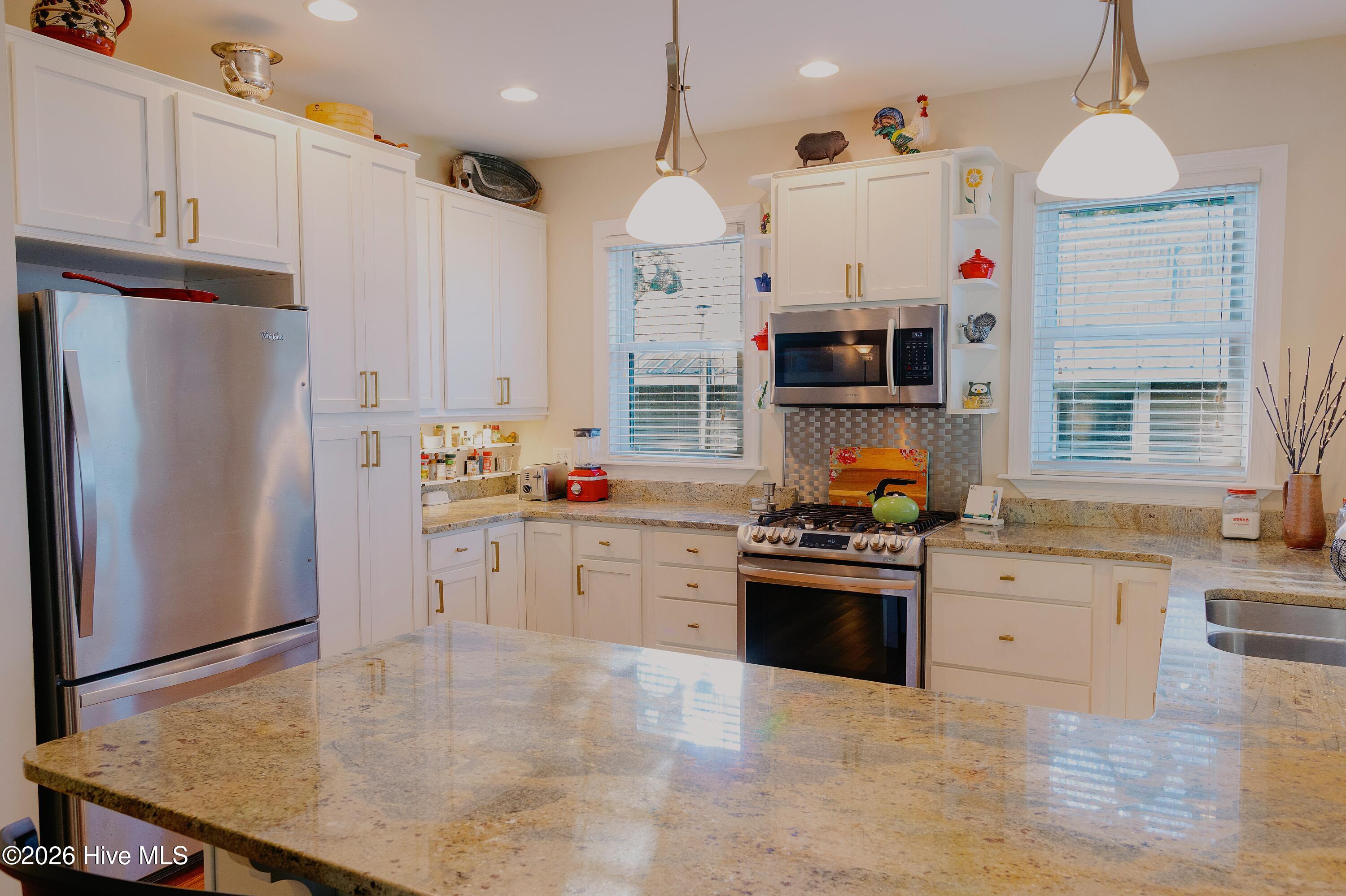 998 Bayview Road Property Photo 15