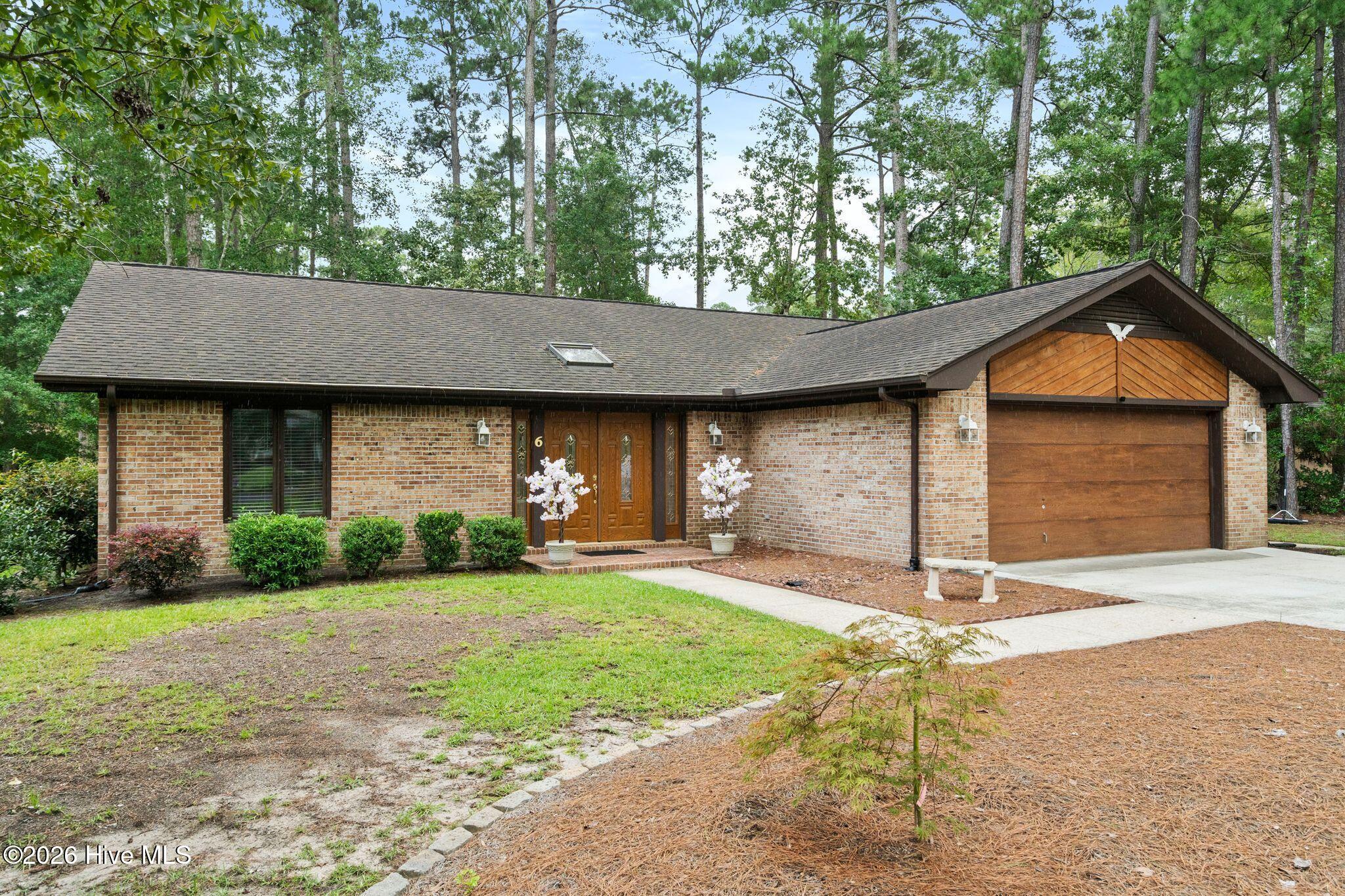 6 Sage Court Property Photo 1