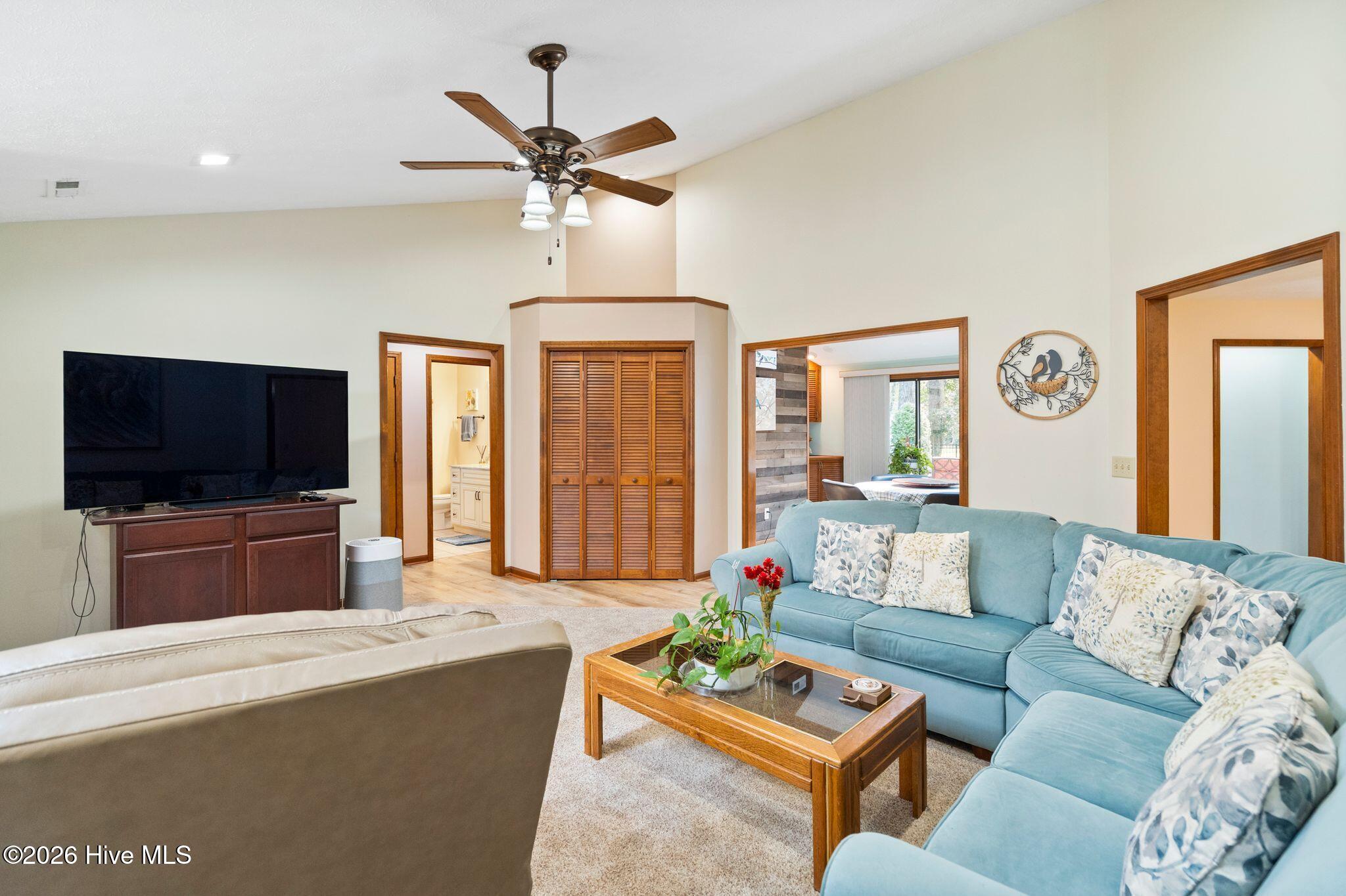 6 Sage Court Property Photo 17