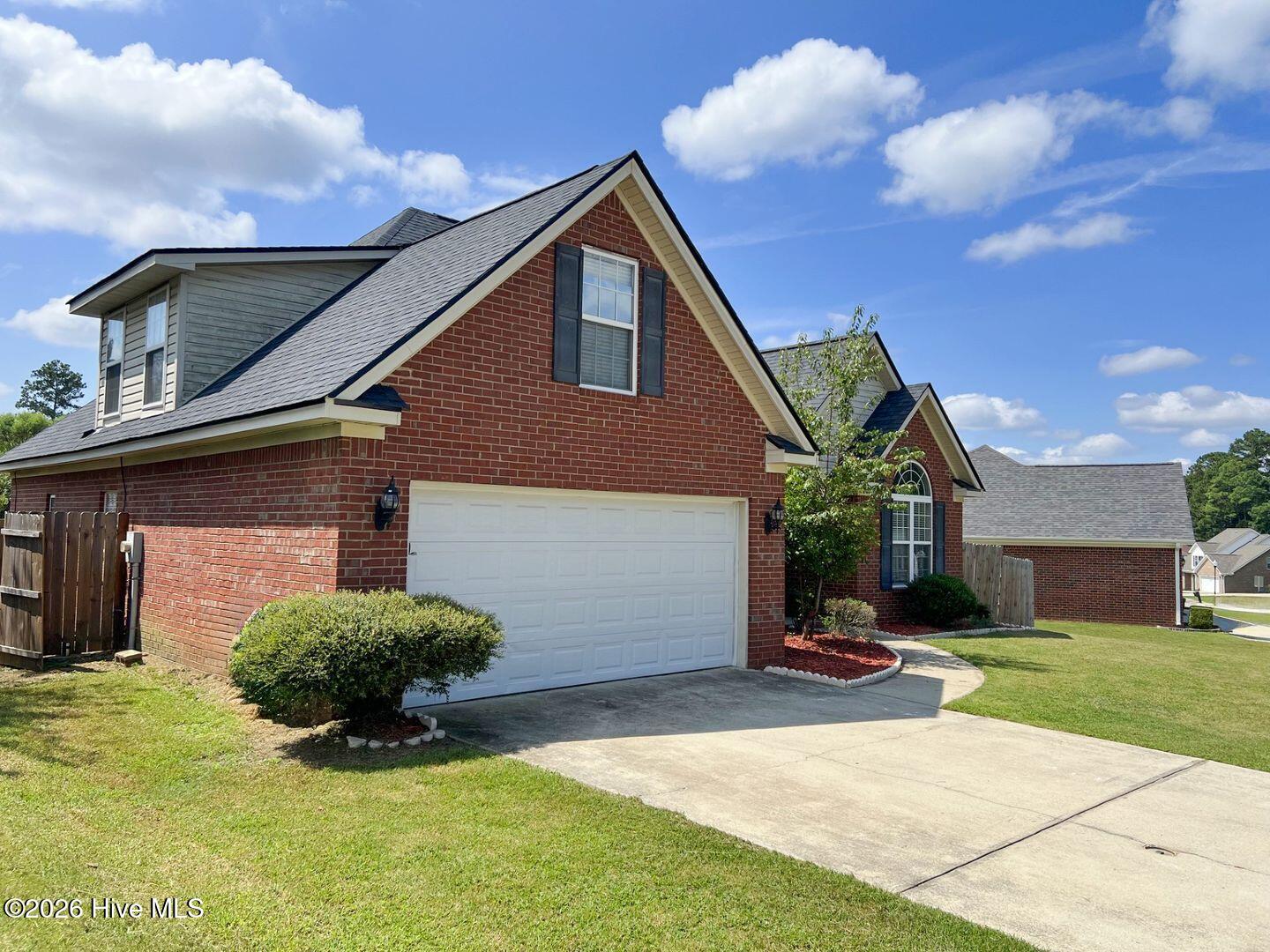 7617 Senators Ridge Drive Property Photo 2
