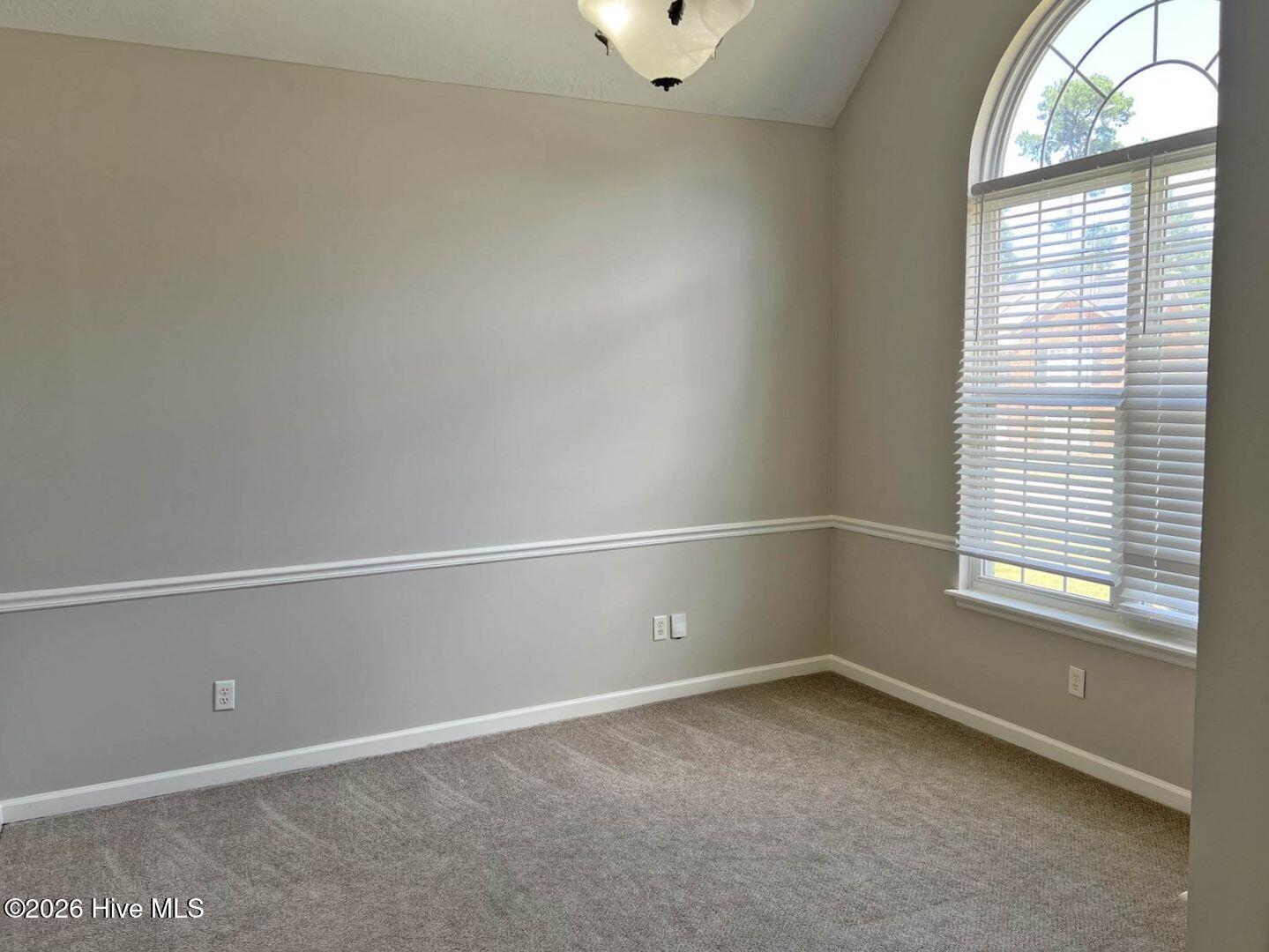 7617 Senators Ridge Drive Property Photo 7