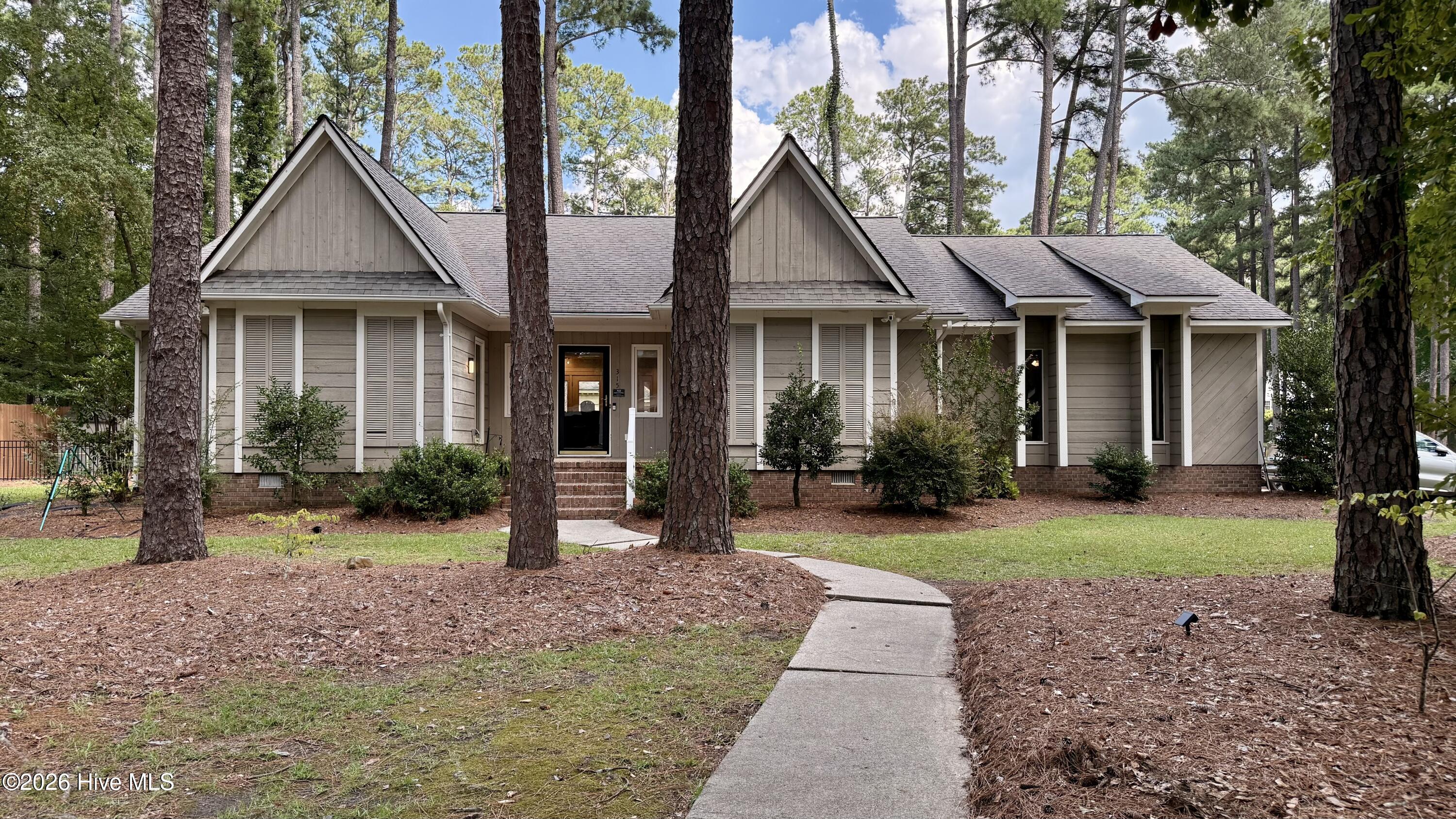 315 Stanwood Drive Property Photo 1