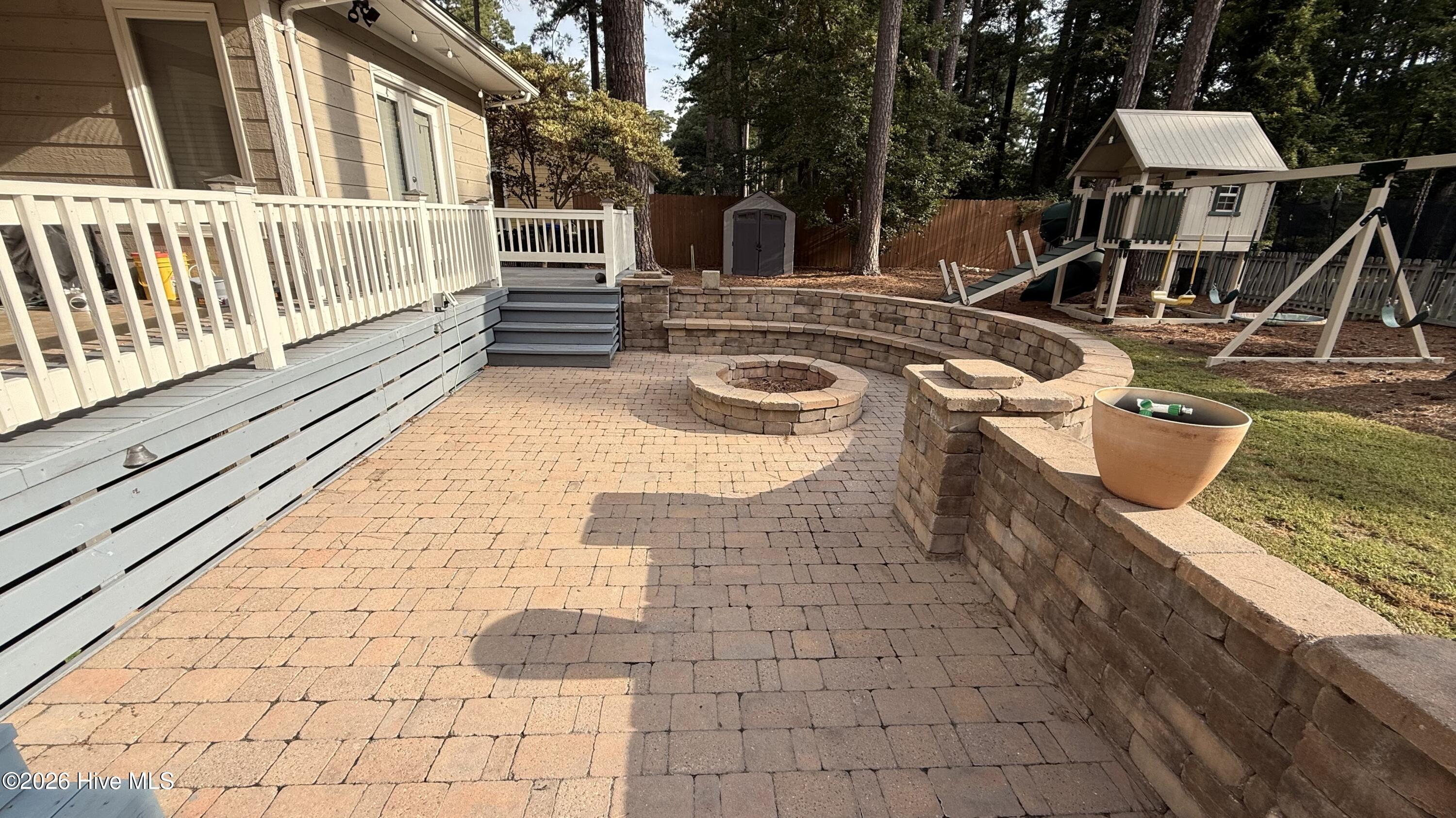 315 Stanwood Drive Property Photo 4