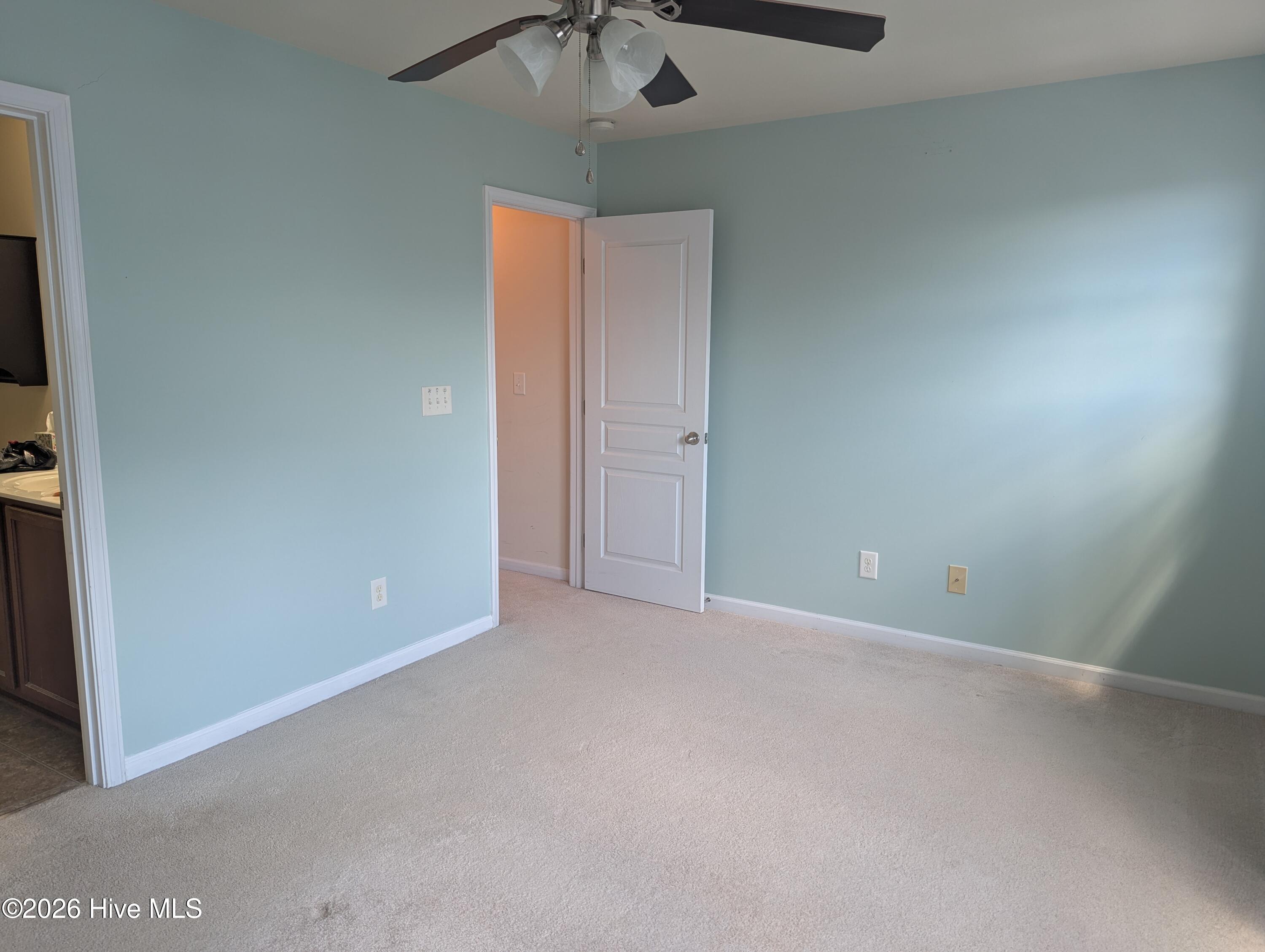 1711 Grace Point Road Property Photo 3