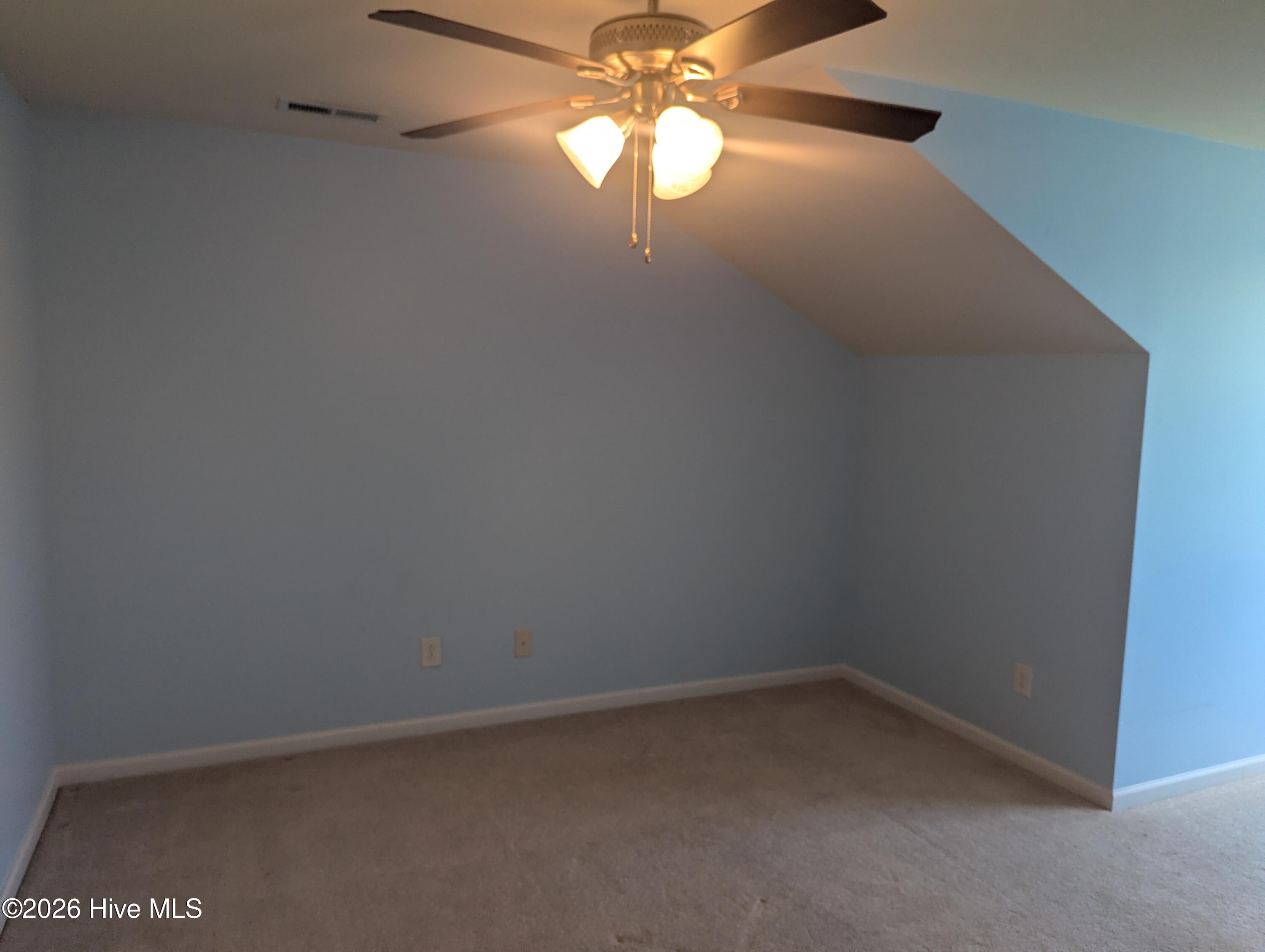 1711 Grace Point Road Property Photo 5