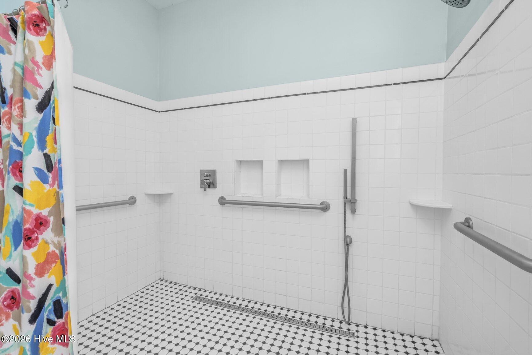 313 S Howard Circle Property Photo 20