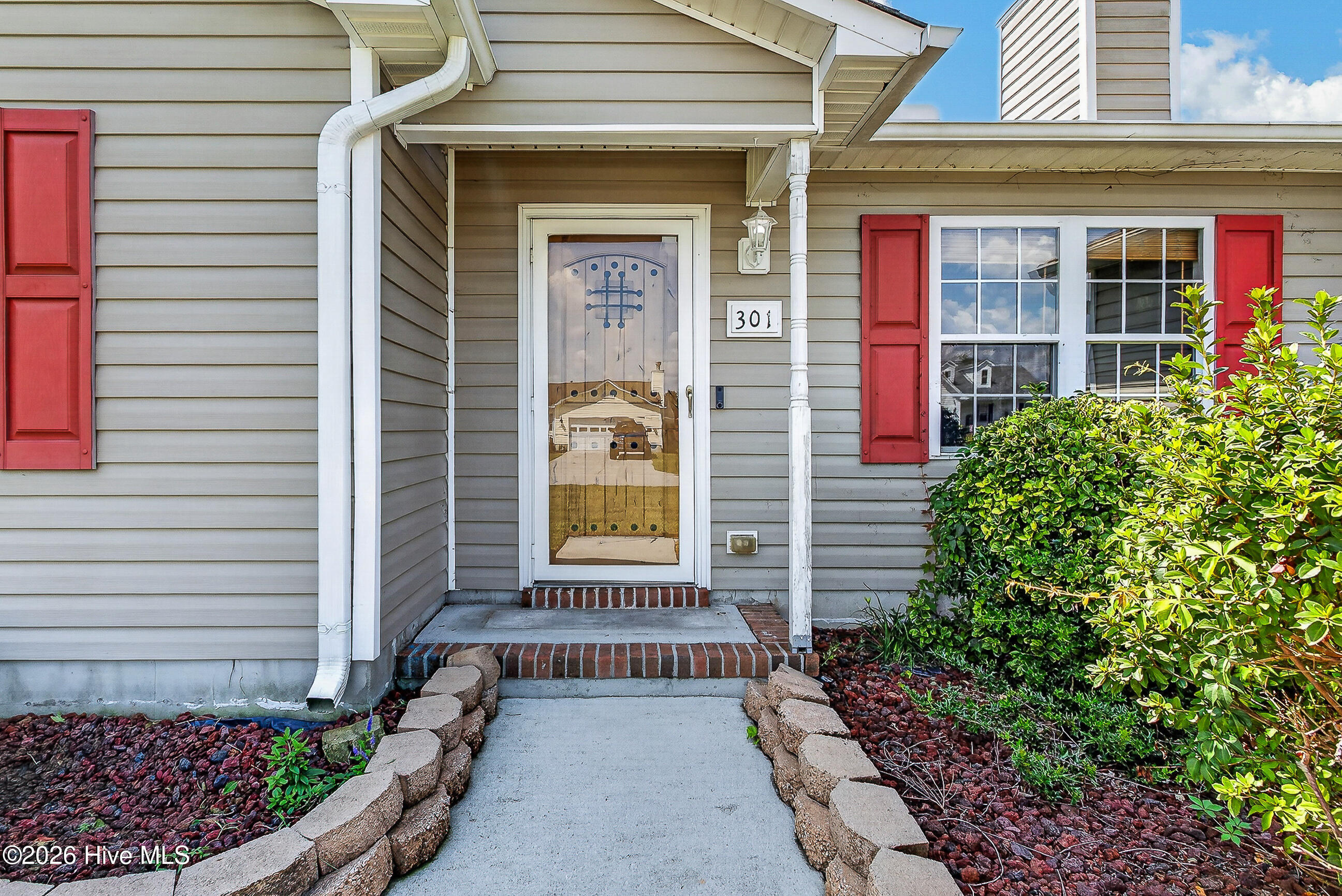 301 Parkton Drive Property Photo 4
