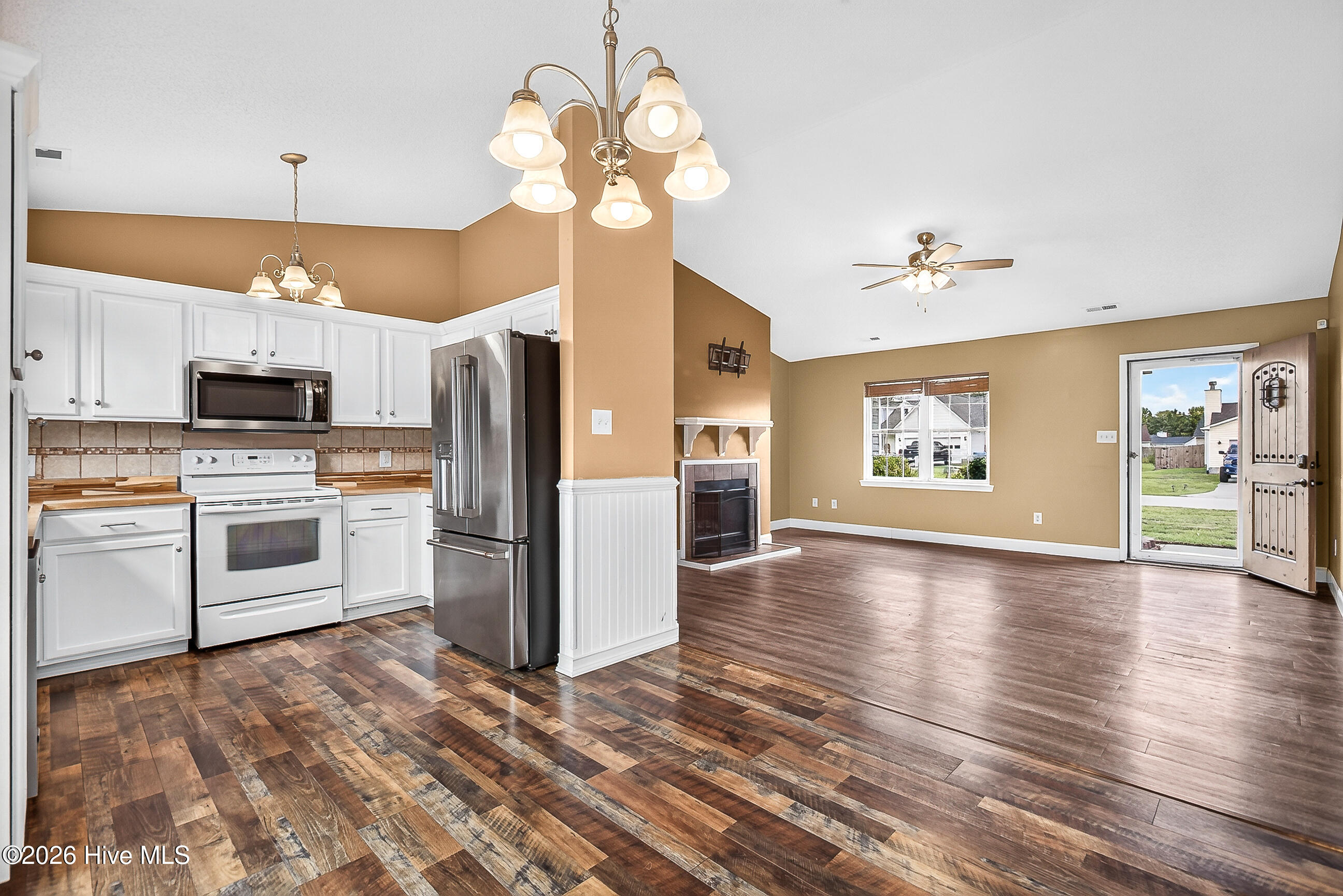 301 Parkton Drive Property Photo 11