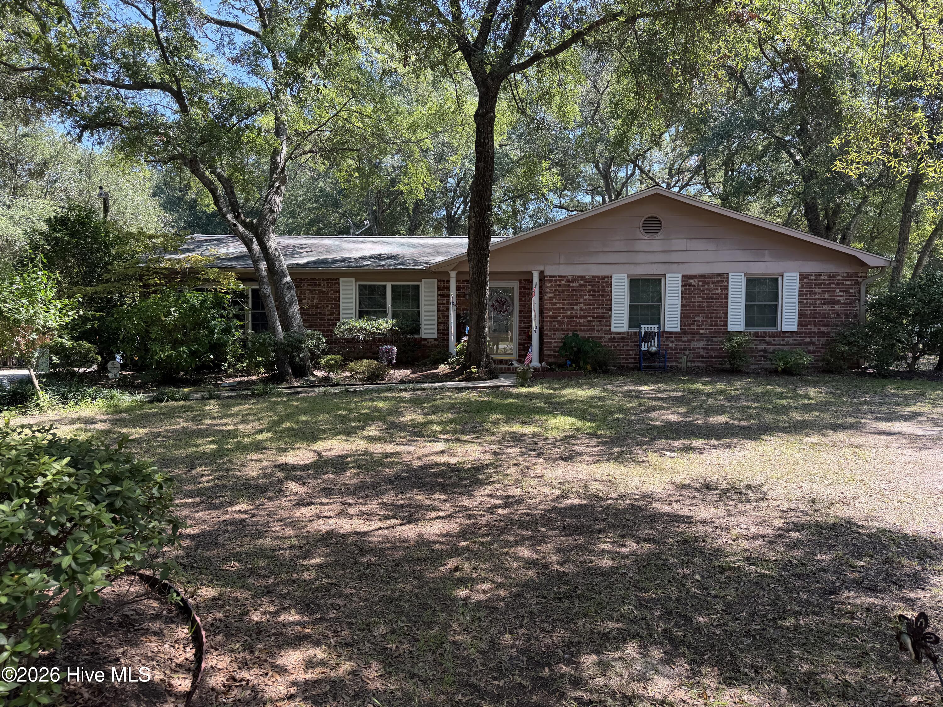 810 E Cape Harbor Drive Property Photo 4
